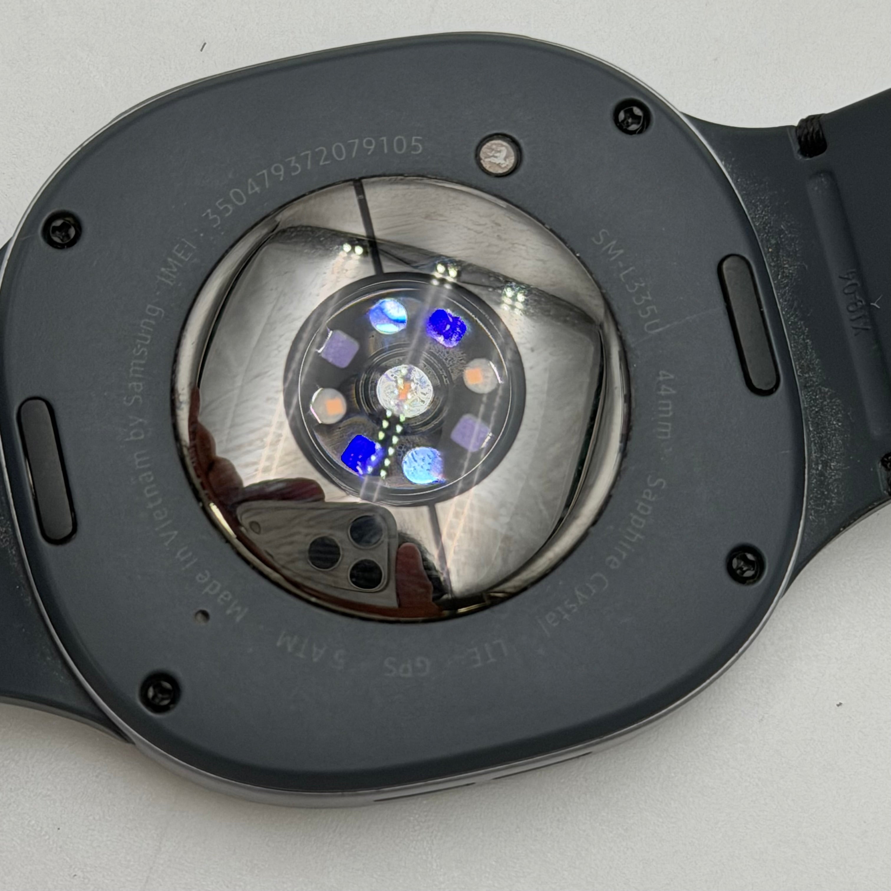 Samsung Galaxy Watch 8 44mm Aluminum (Bluetooth + WiFi + LTE) SM-L335U