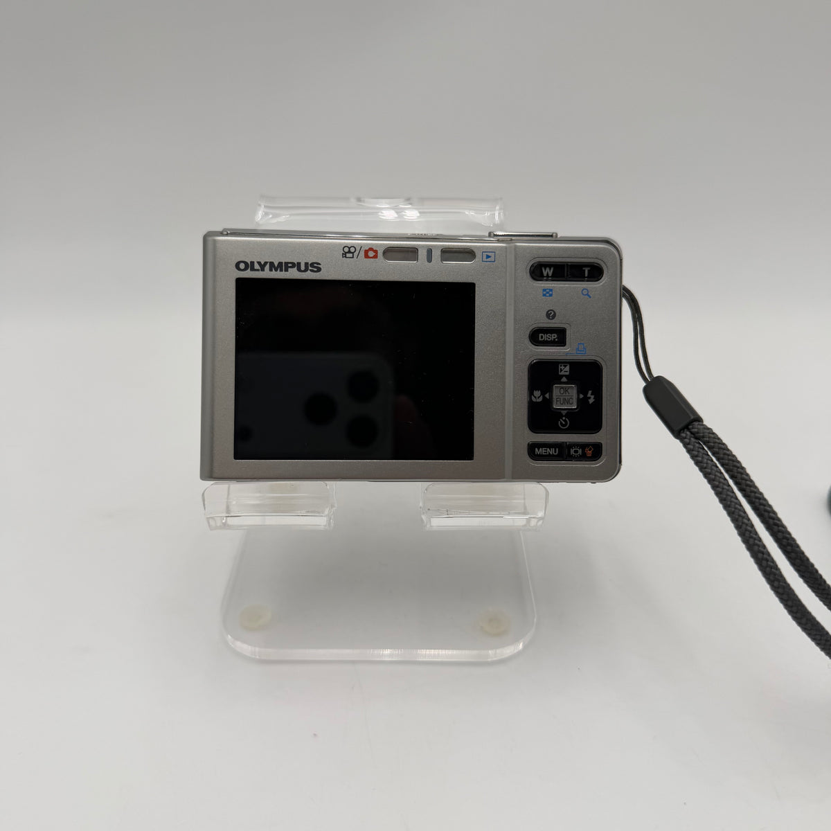 Olympus FE-360 Digital Camera No Charger