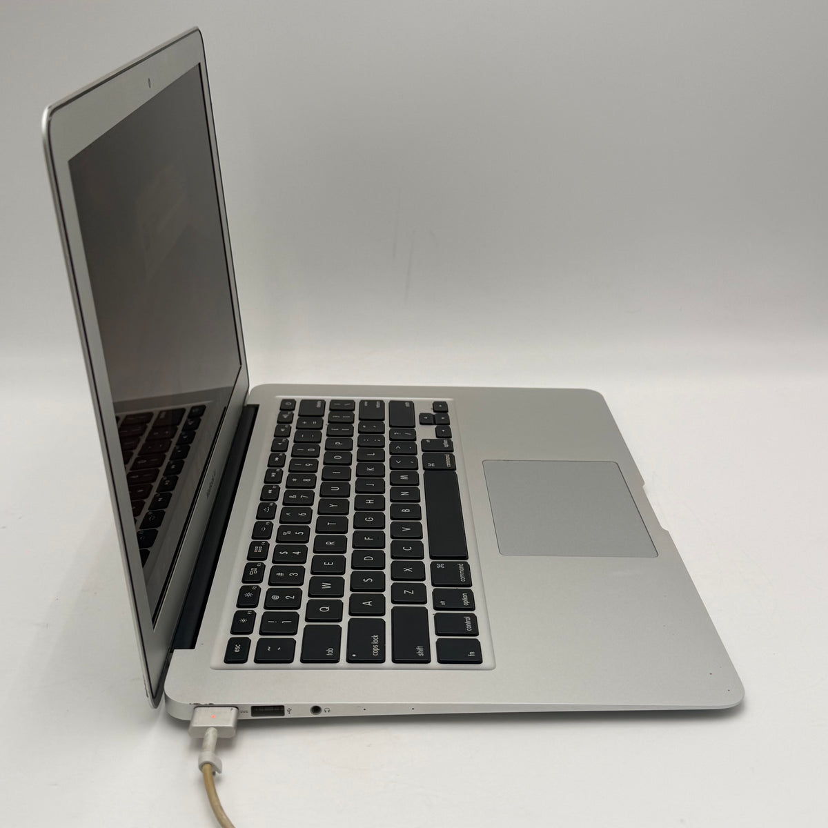 Apple MacBook Pro 13" A1502 2013 Laptop - Broken