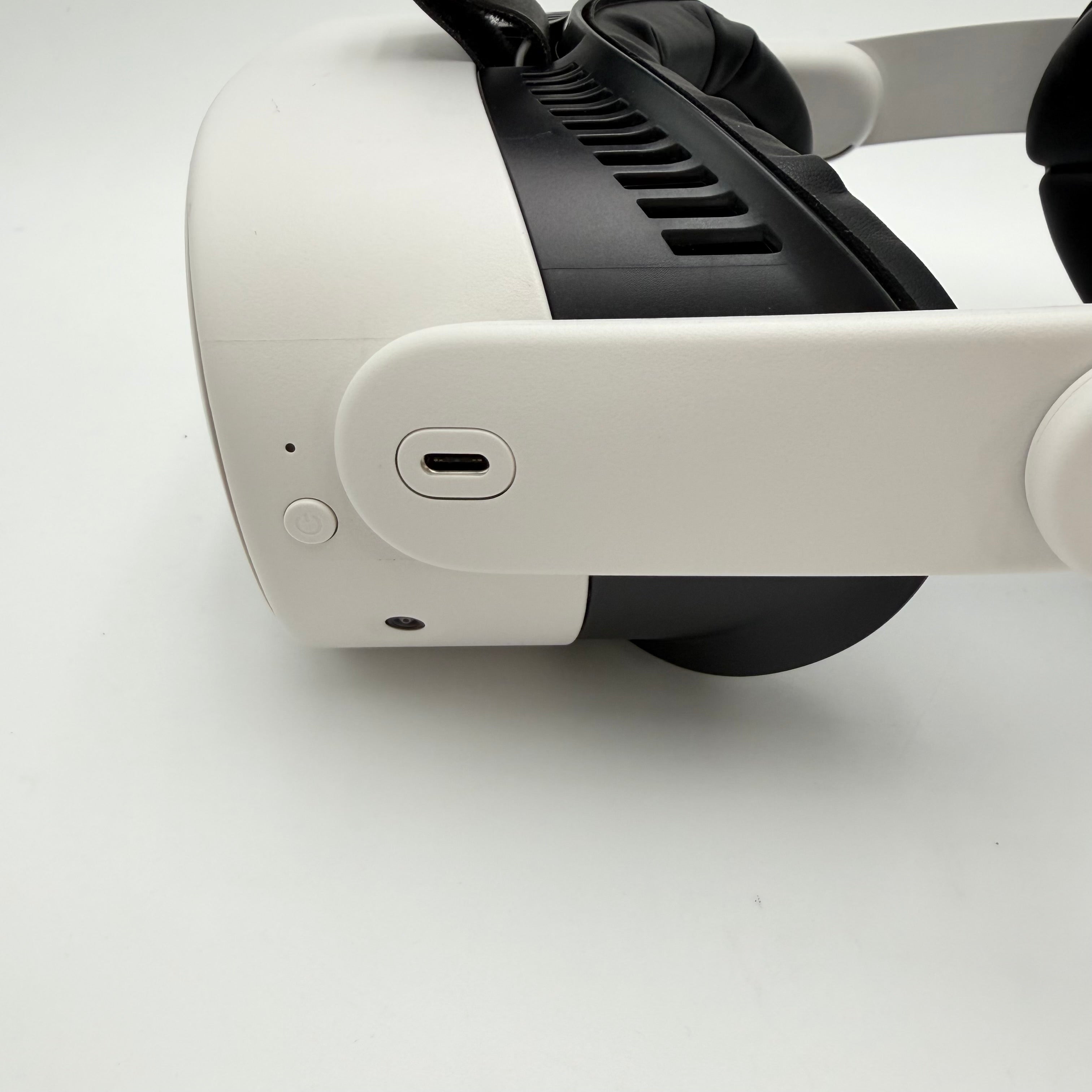 Meta Quest 3S 128GB VR Headset + Controllers - Tested/Working