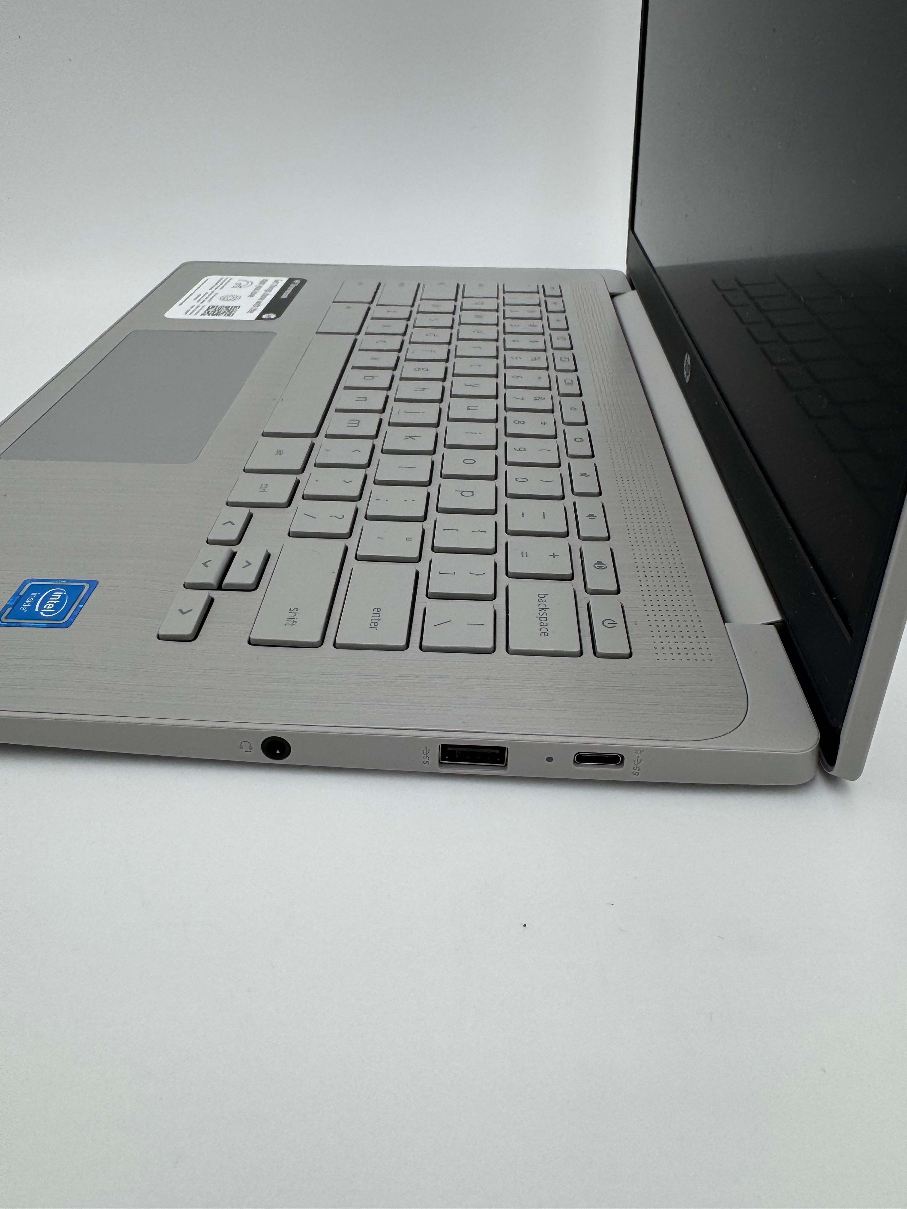 HP 14a-ne0013dx Chromebook 14" Intel Celeron N4120 4GB RAM 64GB Silver Laptop