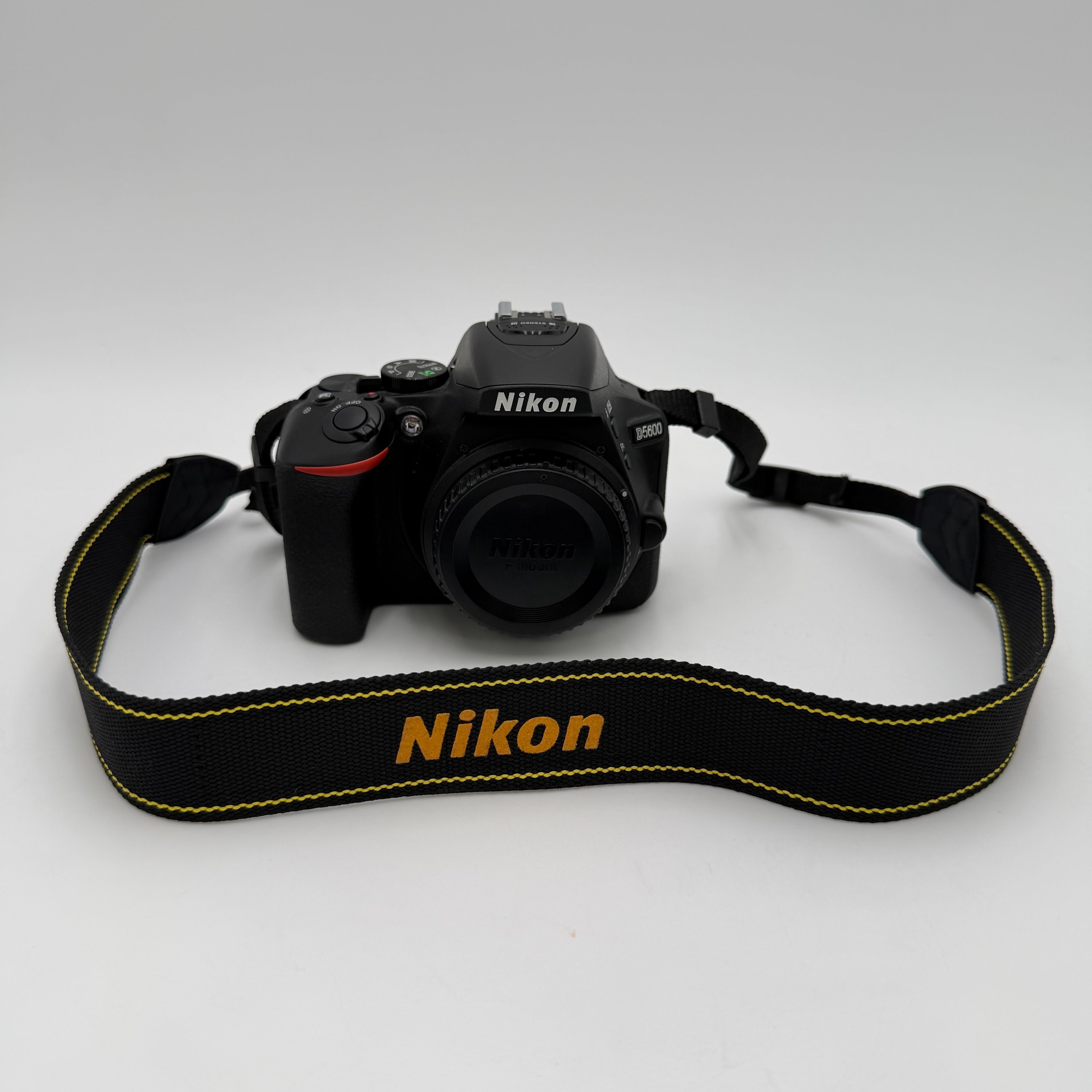 Nikon D5600 24.2 MP DSLR Camera - Black w/ 18-55mm, 70-300mm - FREE SHIPPING