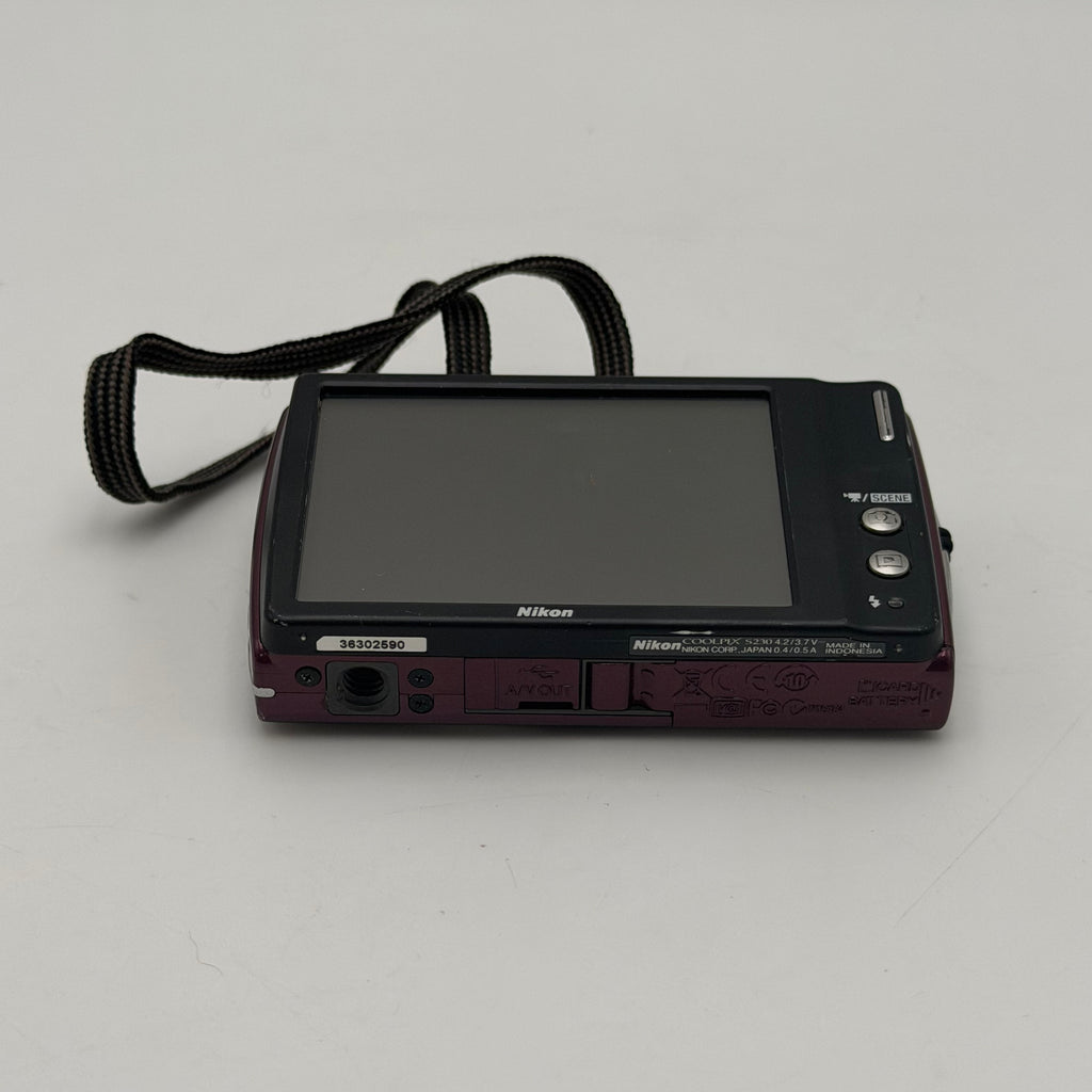 Nikon COOLPIX S230 10.0MP Compact Digital Touchscreen Camera Plum Untested No Charger
