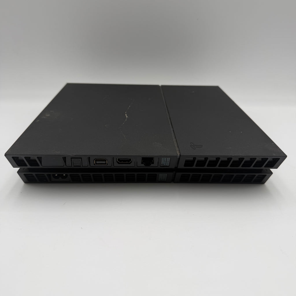 Sony PlayStation 4 CUH-1001A Console with Controller