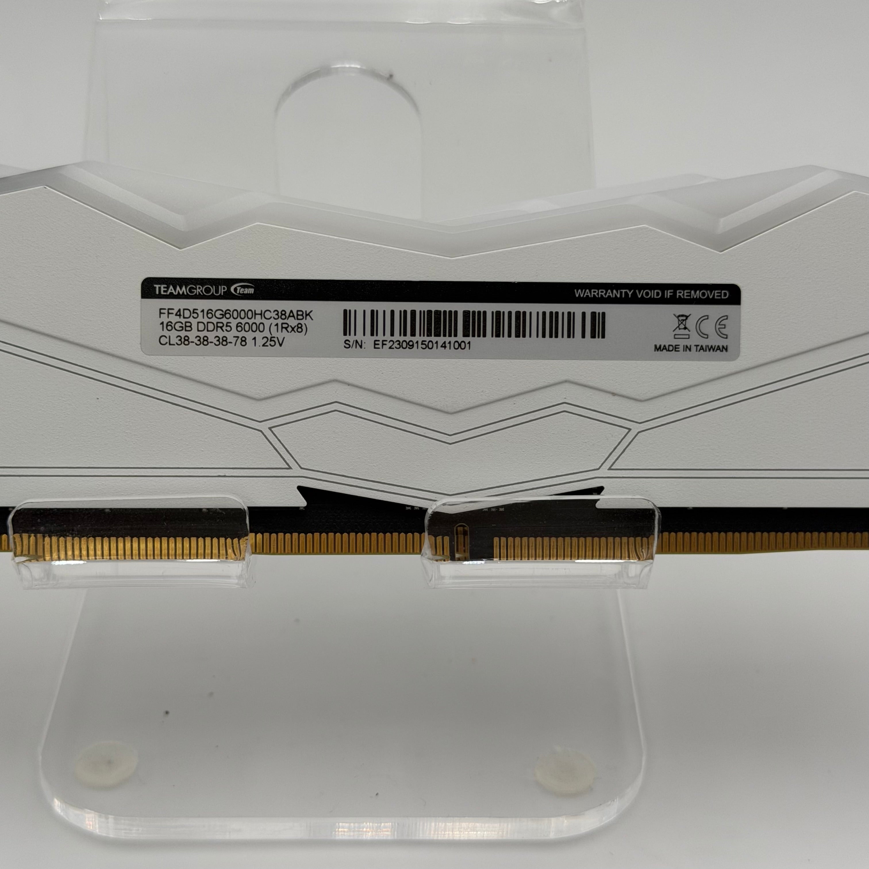 TEAMGROUP T-Force Delta RGB DDR5 32GB (2x16) 6000MHz CL38 XMP/EXPO White