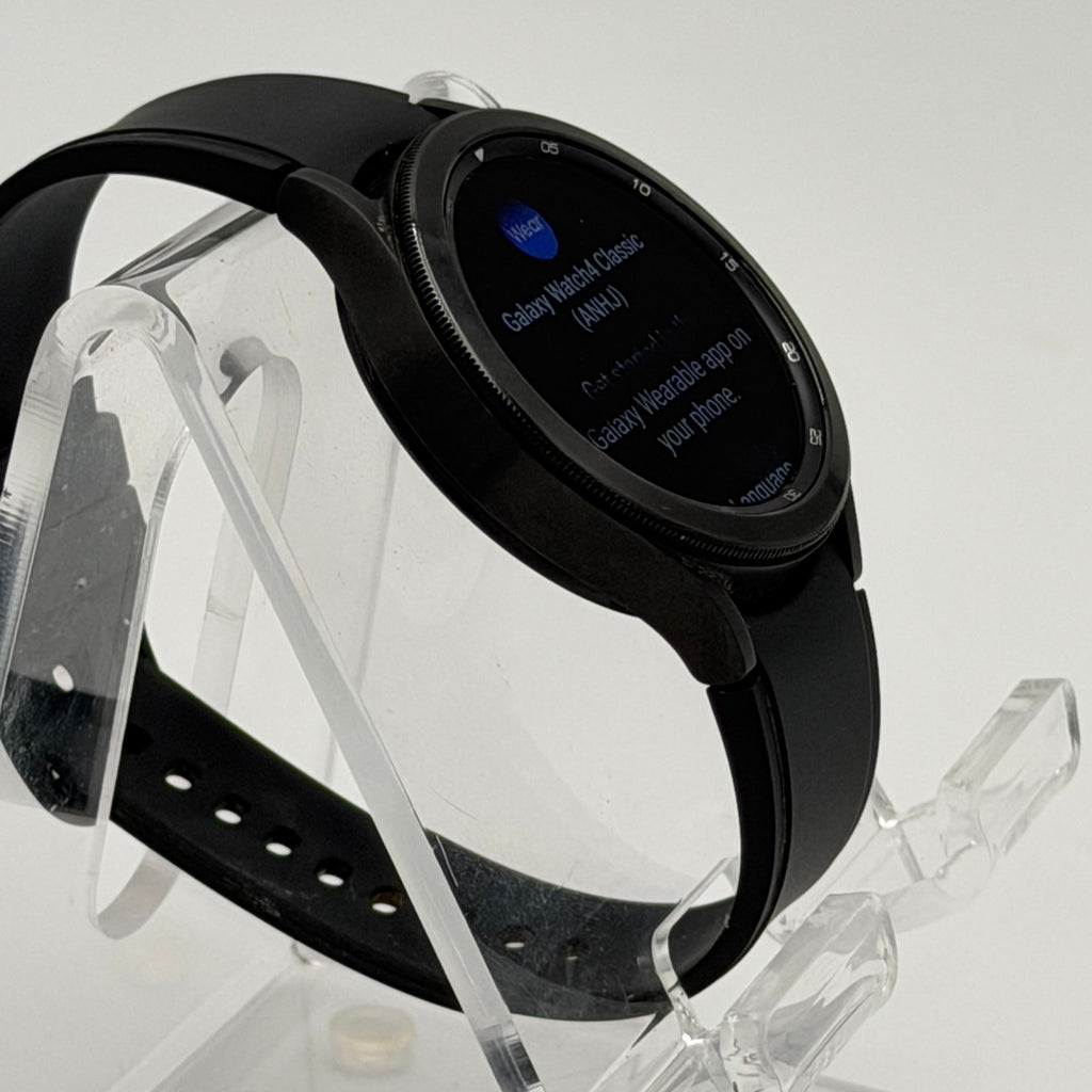 Samsung Galaxy Watch 4 40mm Aluminum Smartwatch  - Very Good
