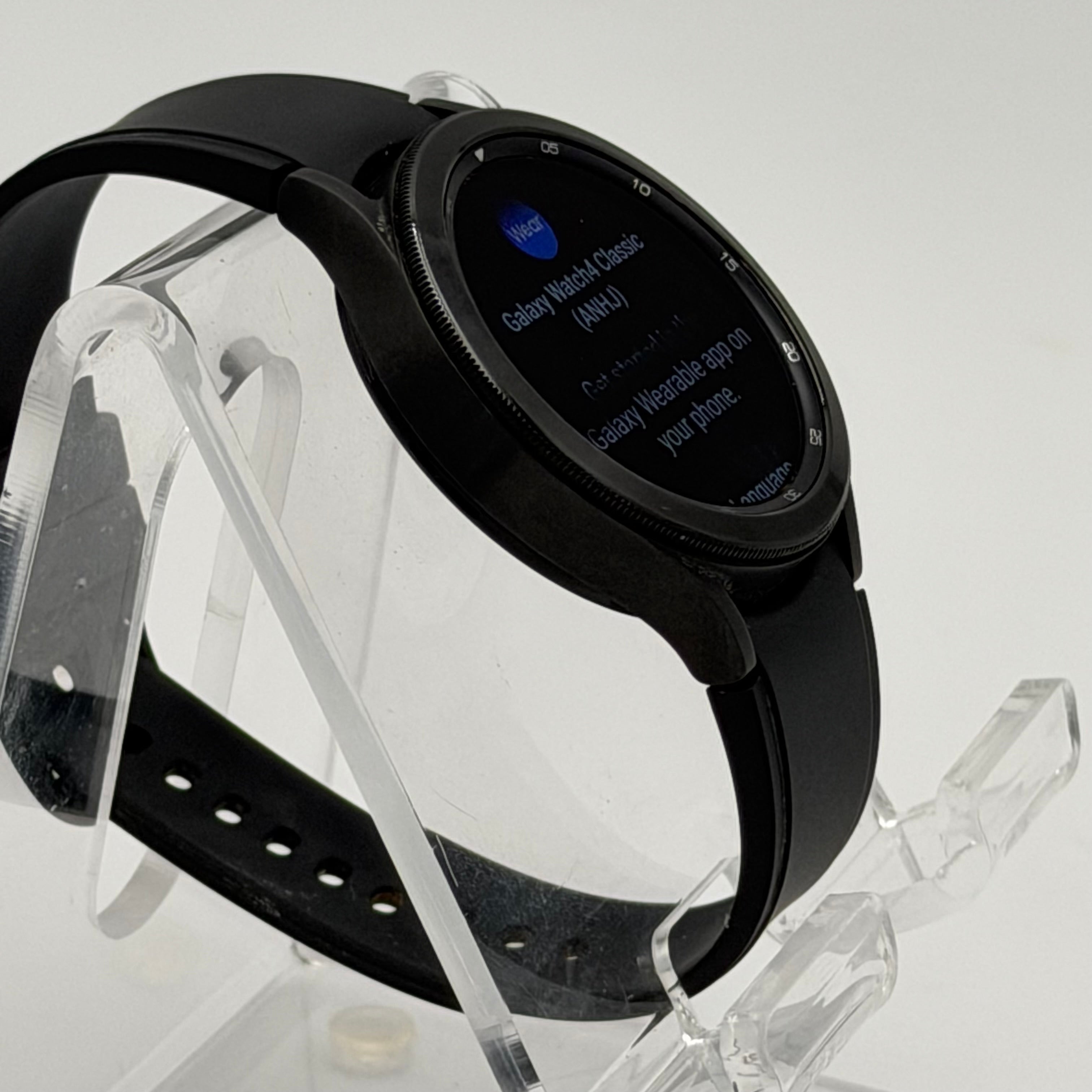 Samsung Galaxy Watch 4 40mm Aluminum Smartwatch  - Very Good