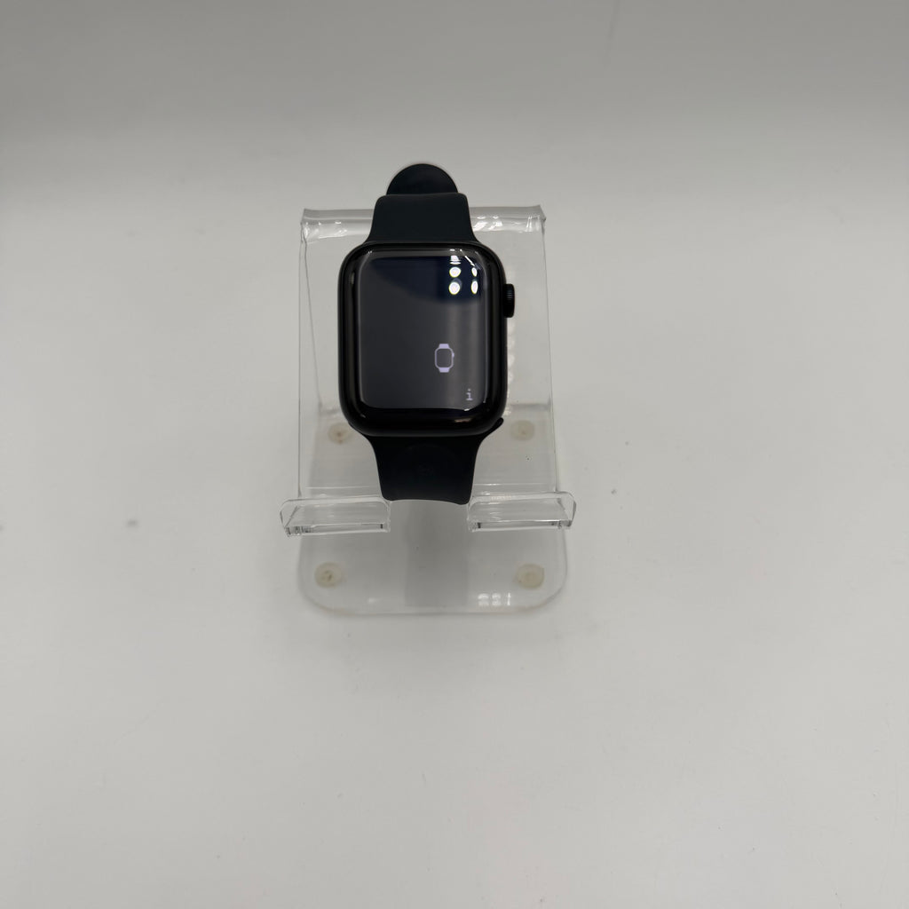 Apple Watch SE 3 GPS Only A3325 2025 Black Used - A