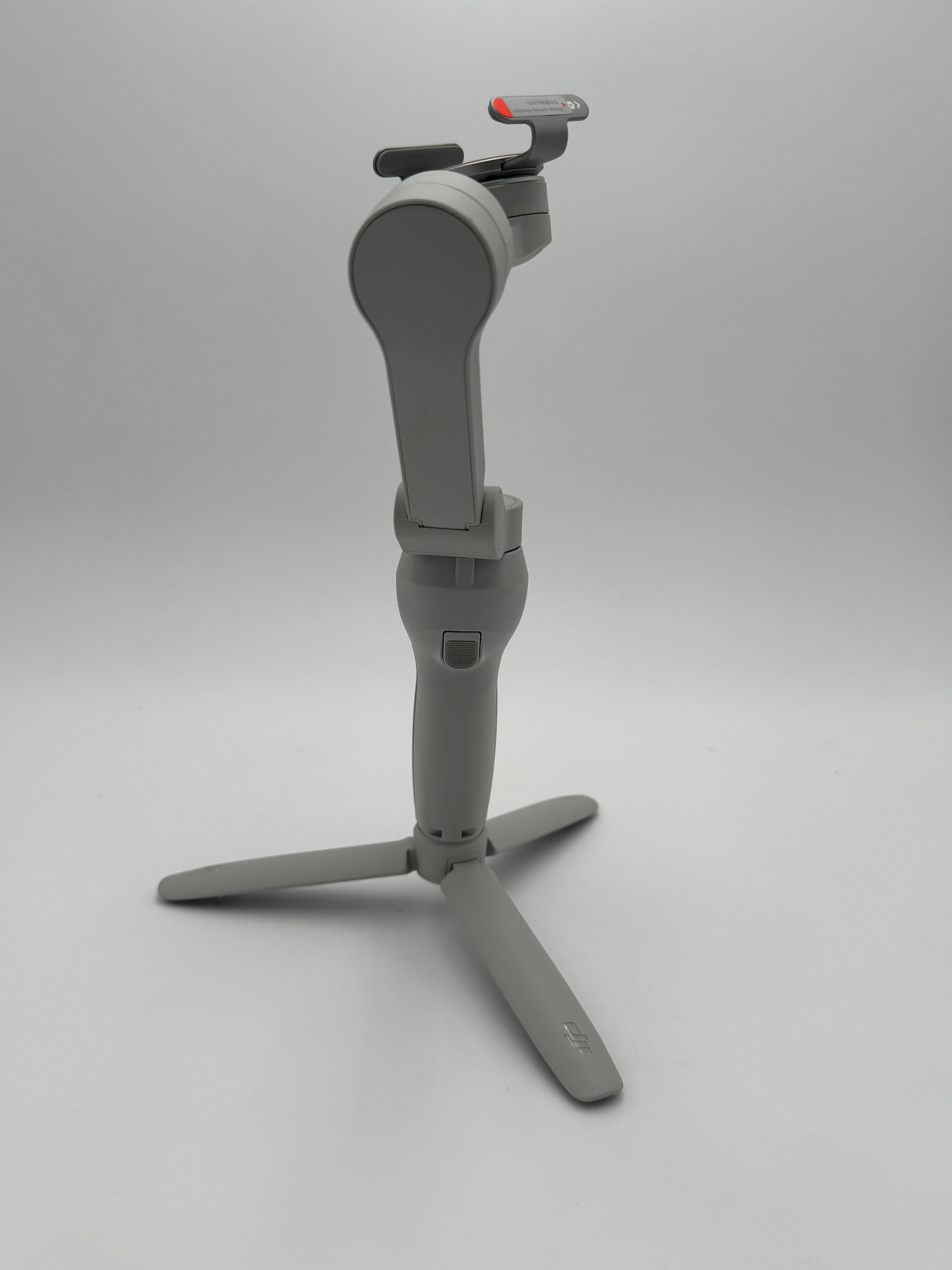 DJI Osmo Mobile SE Smartphone 3-Axis Gimbal Stabilizer