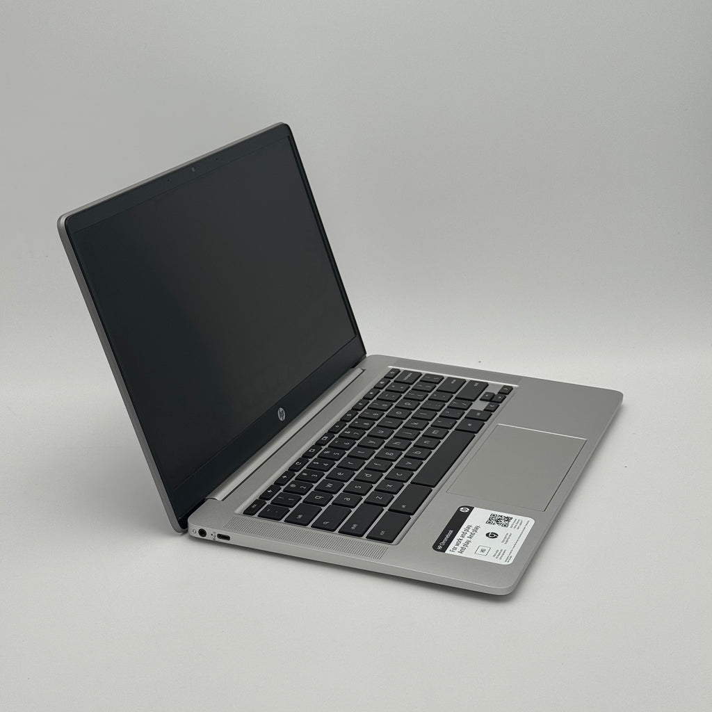 HP Chromebook 14" Silver, 14a-nb0013dx, AMD 3015Ce with Radeon Graphics, 4GB RAM, 32GB, Pre-Owned