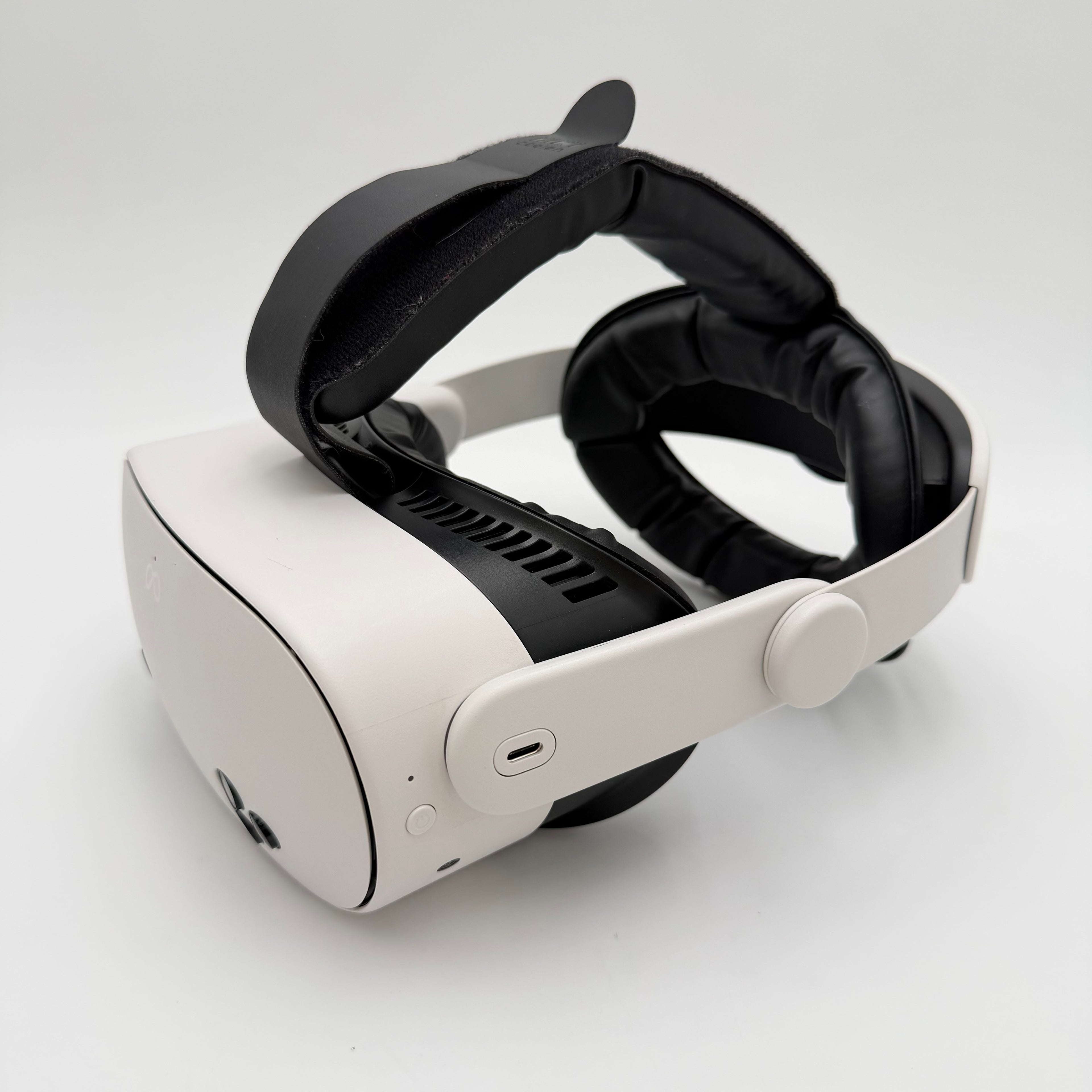 Meta Quest 3S 128GB VR Headset + Controllers - Tested/Working