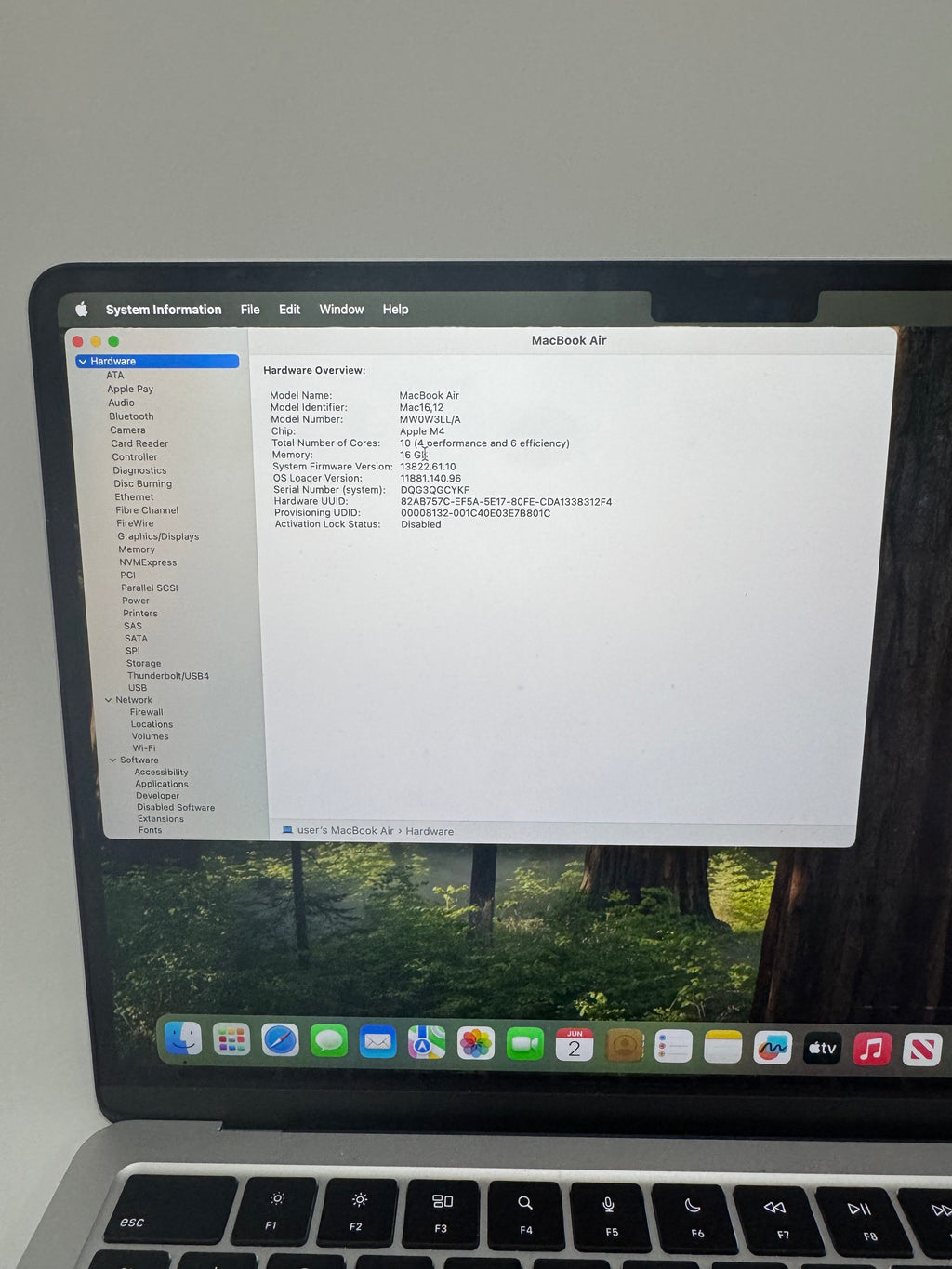 Apple MacBook Air 15-inch M4 A3240 2025 16GB RAM 256GB Silver Used A
