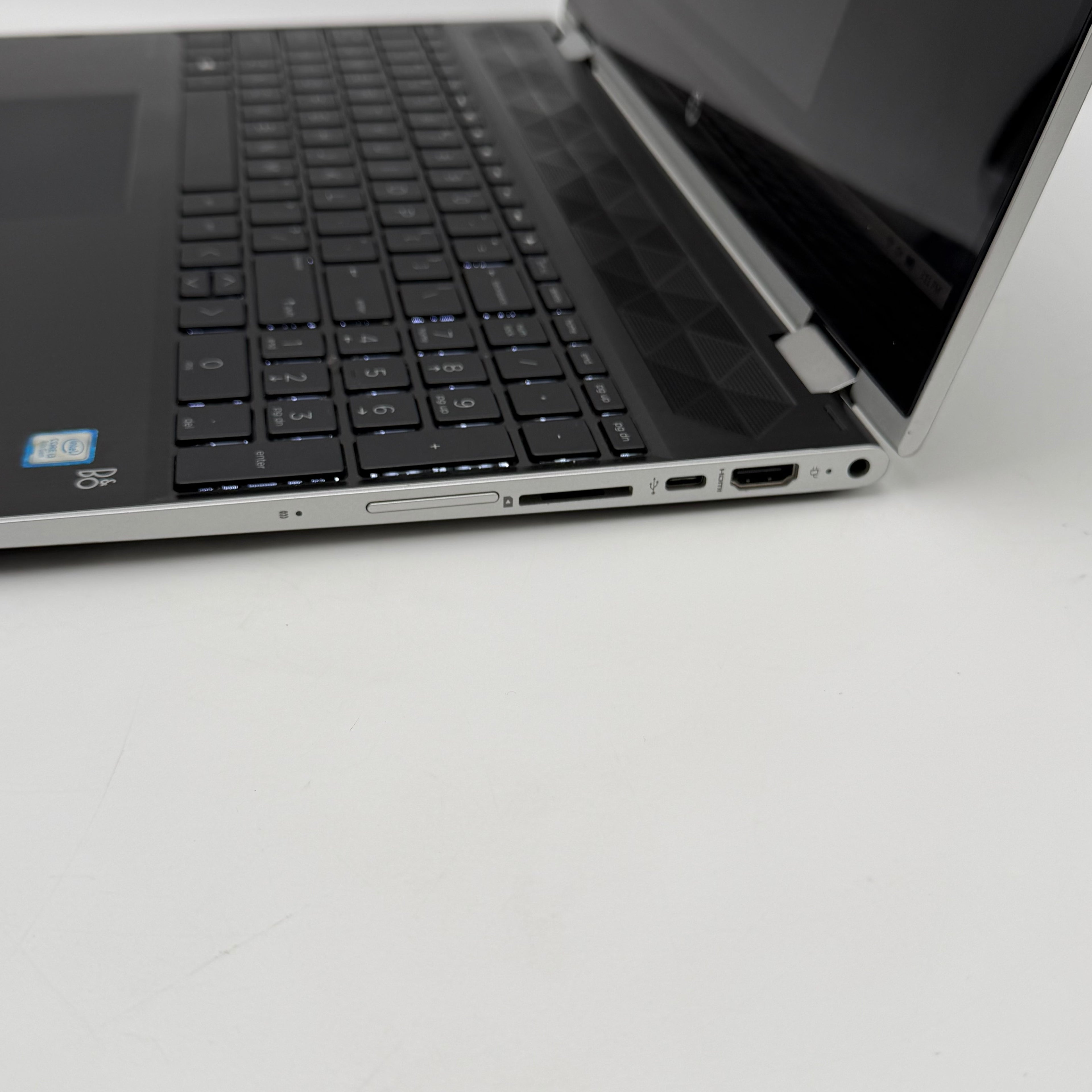 NY09-59185 HP Pavilion x360 15-cr0037wm Laptop