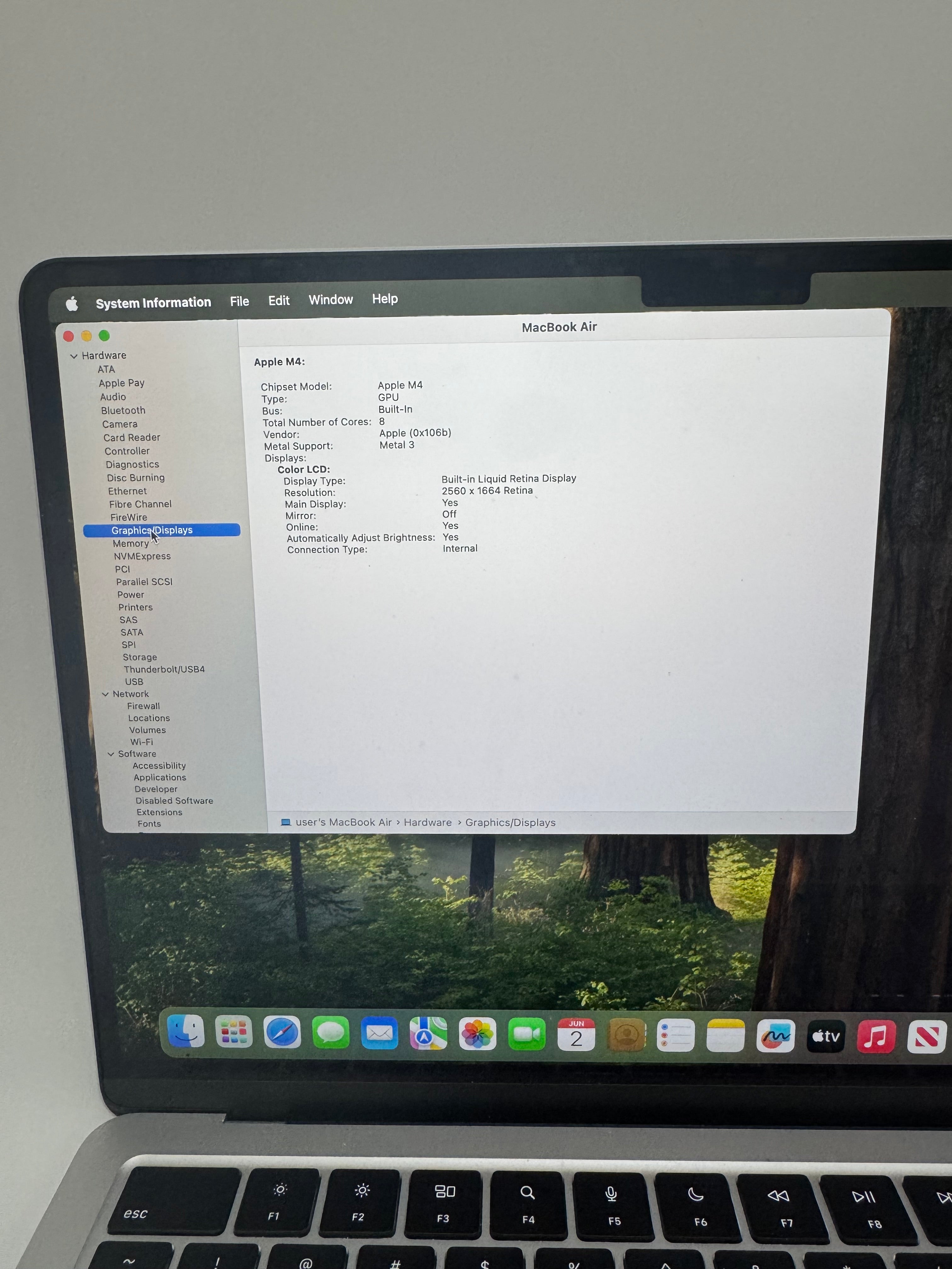 Apple MacBook Air 15-inch M4 A3240 2025 16GB RAM 256GB Silver Used A