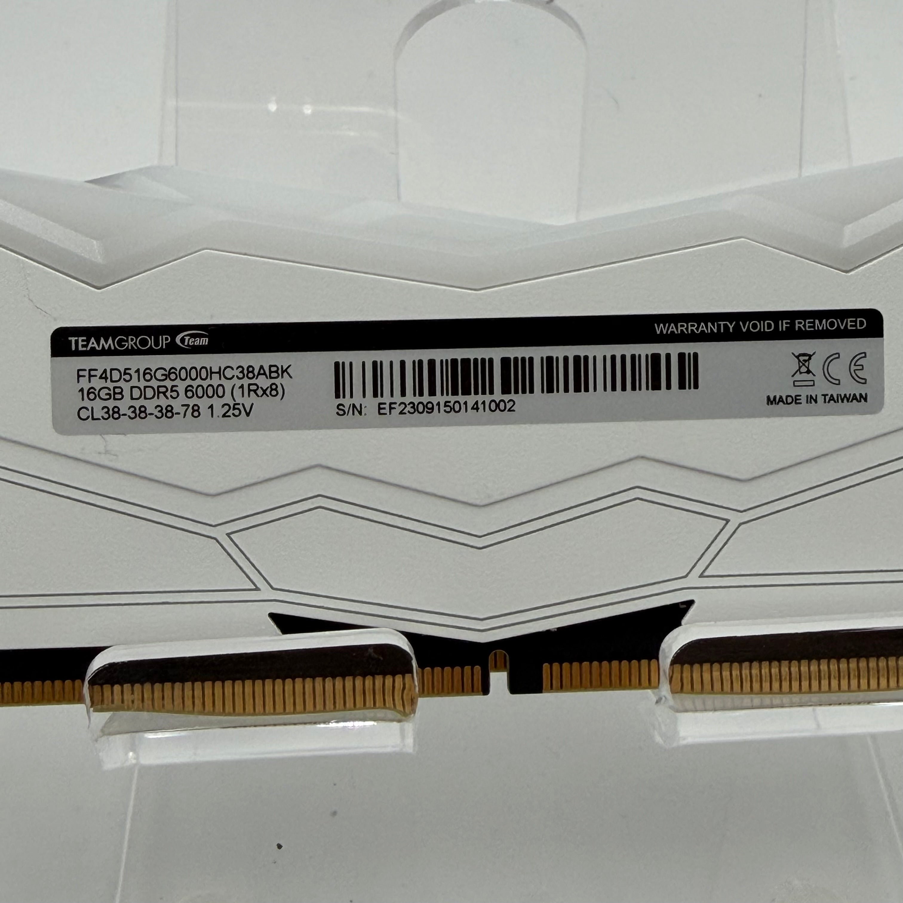 TEAMGROUP T-Force Delta RGB DDR5 32GB (2x16) 6000MHz CL38 XMP/EXPO White