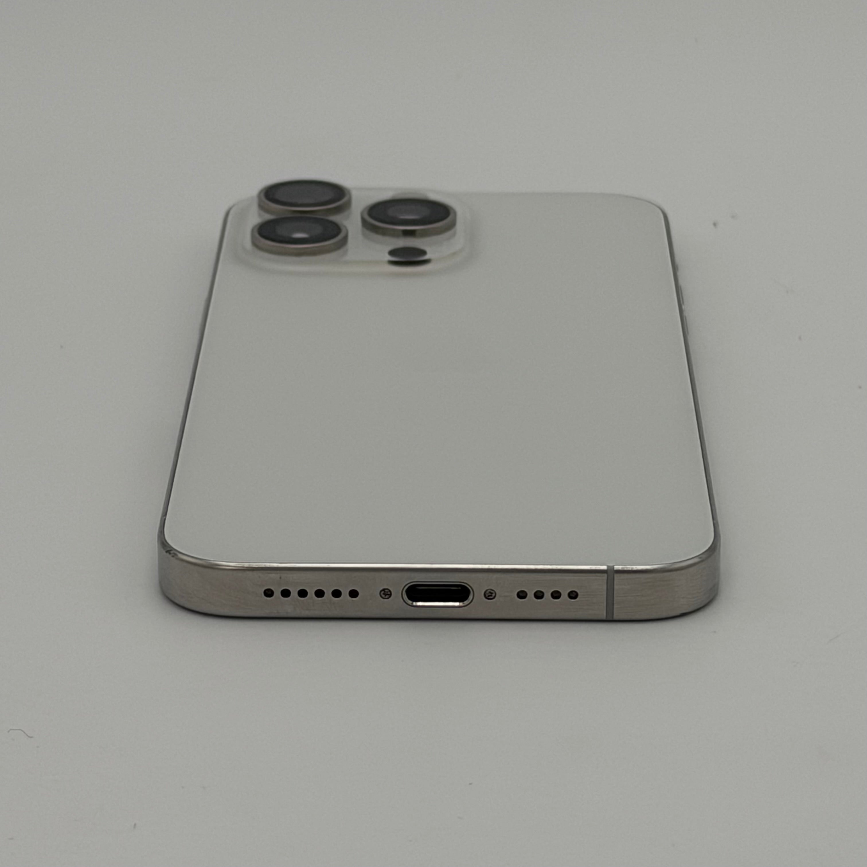 Apple iPhone 15 Pro Max 256GB Gold Unlocked