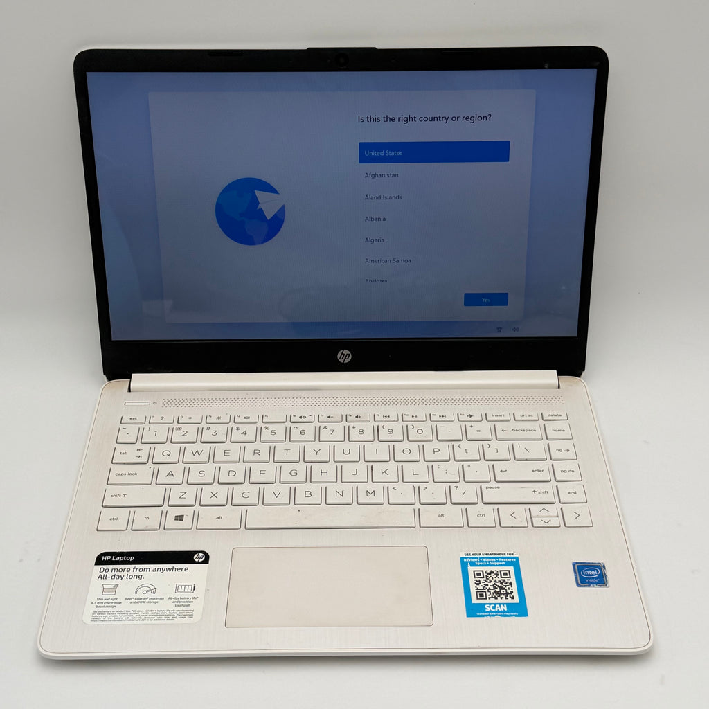 HP 14-dq0002dx Laptop 64GB White - With Charger