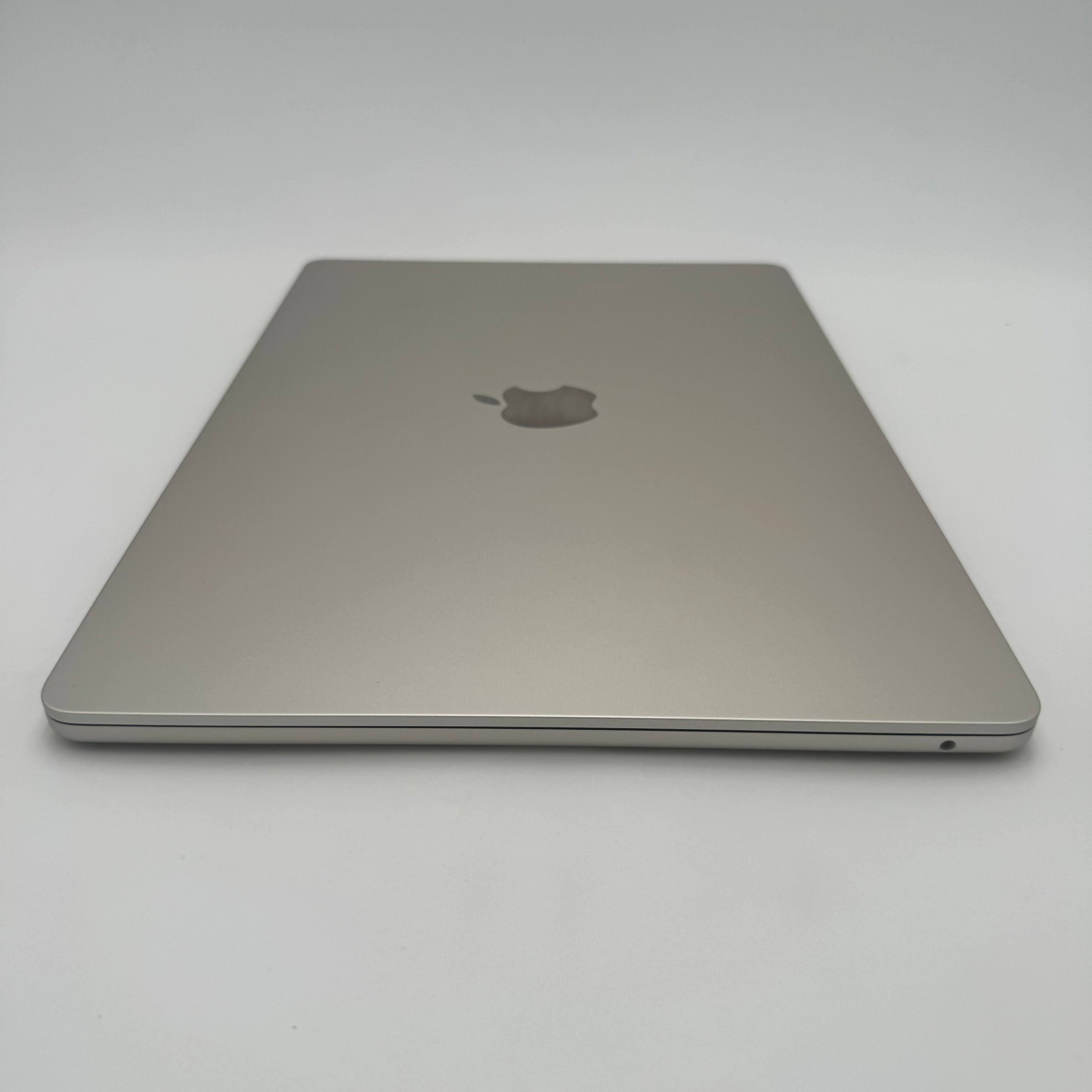 Apple MacBook Air 13-inch M4 A3240 2025 16GB RAM 256GB Silver Used - A