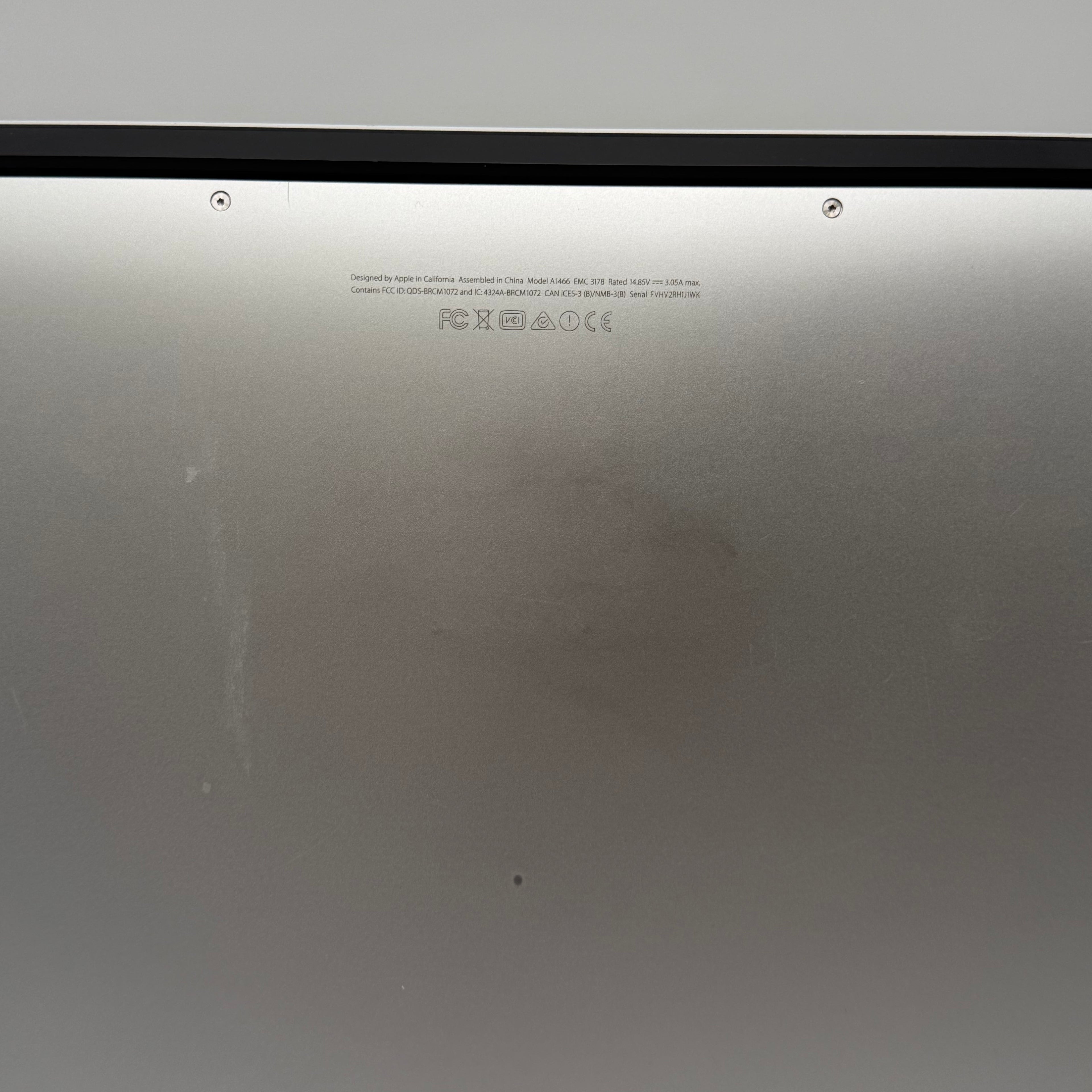 Apple MacBook Air 13" A1466 2017 13-inch 8GB RAM 128GB SSD Silver