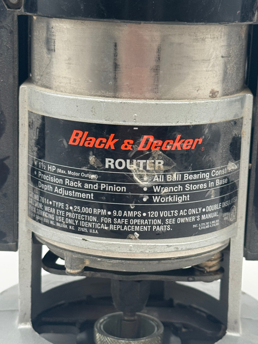 Black & Decker 1 1/2" HP Wood Router Used