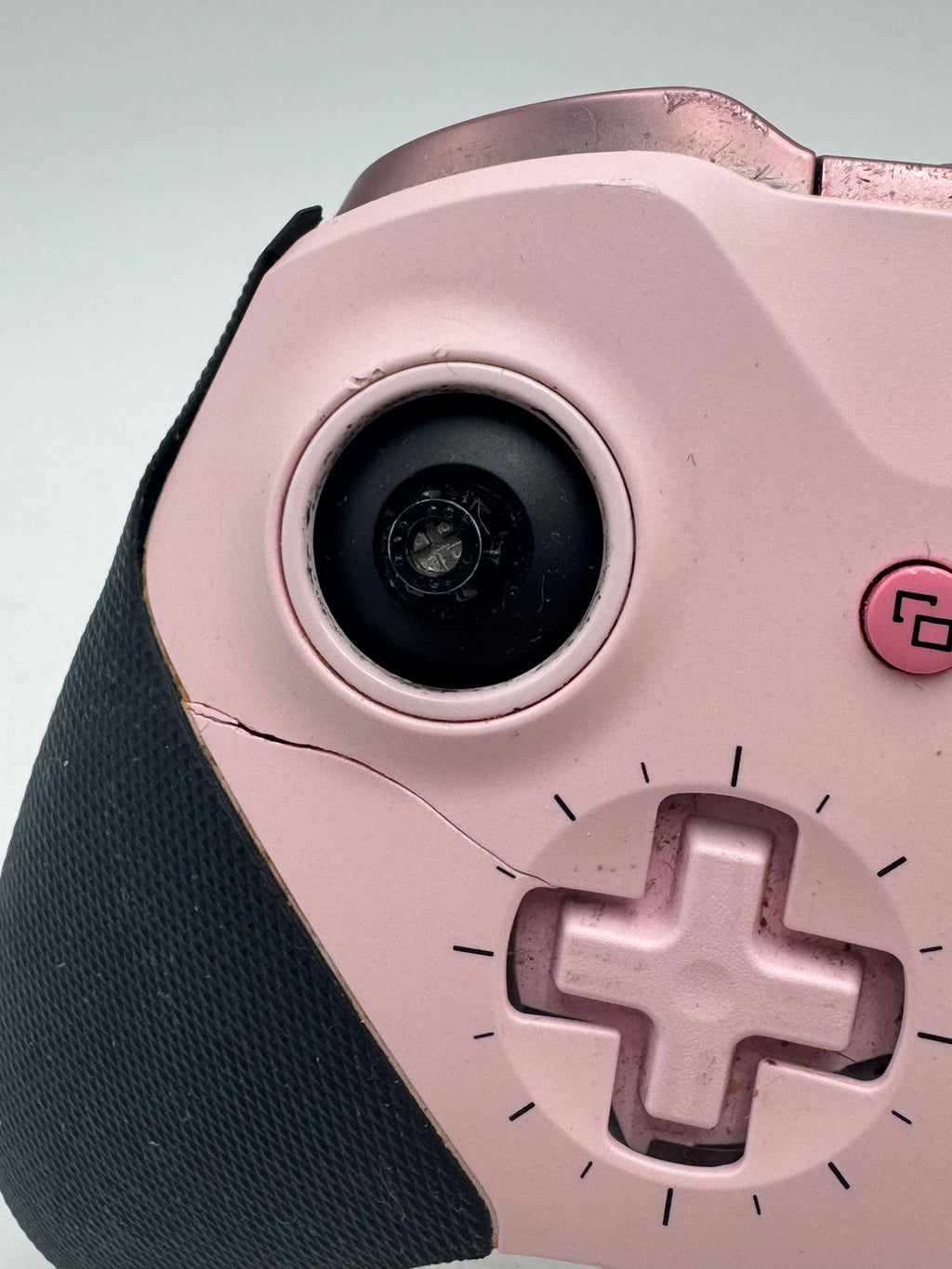 Broken Microsoft Xbox Elite Wireless Controller Series 2 Pink