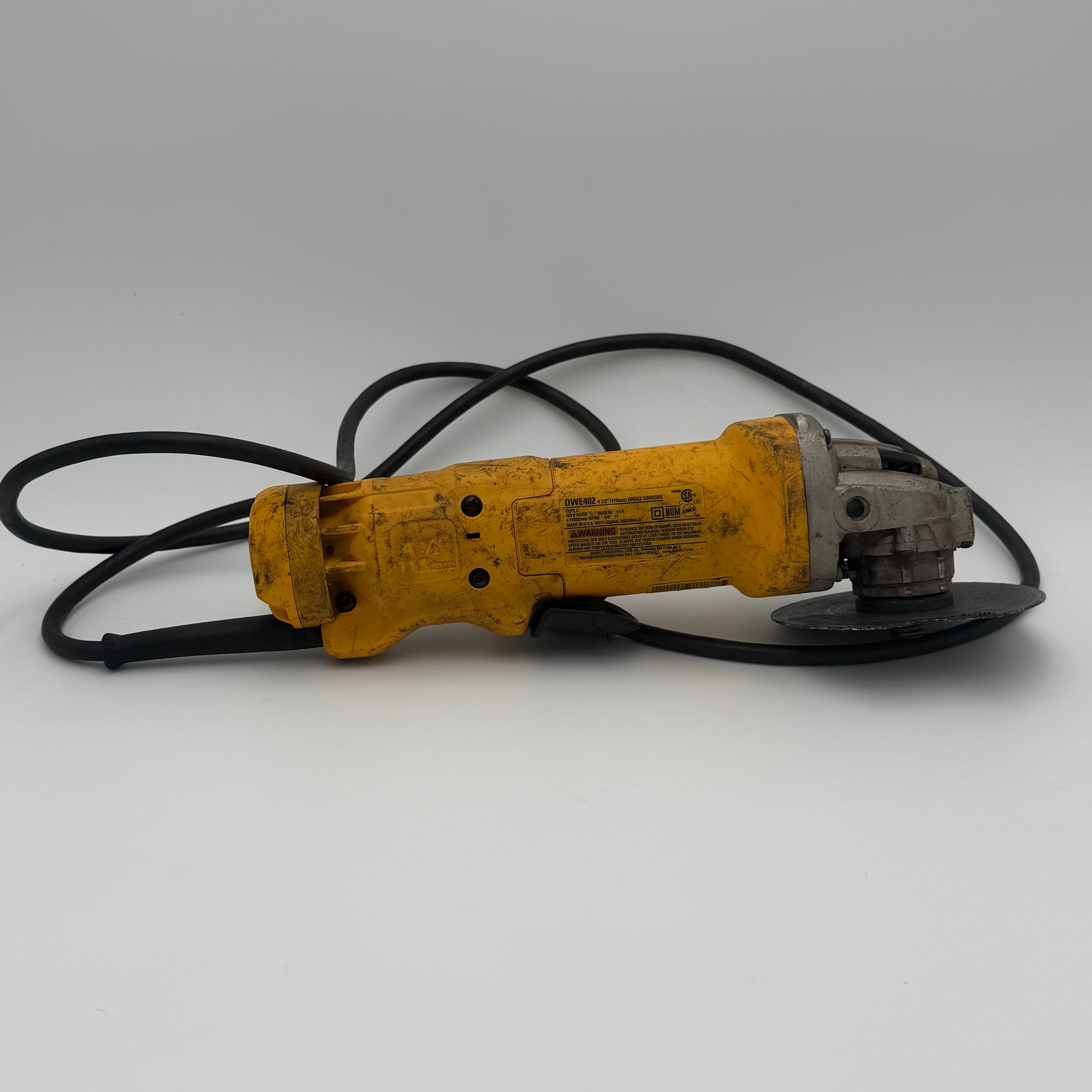 DeWalt DWE402 4 1/2" Angle Grinder - Yellow - Used