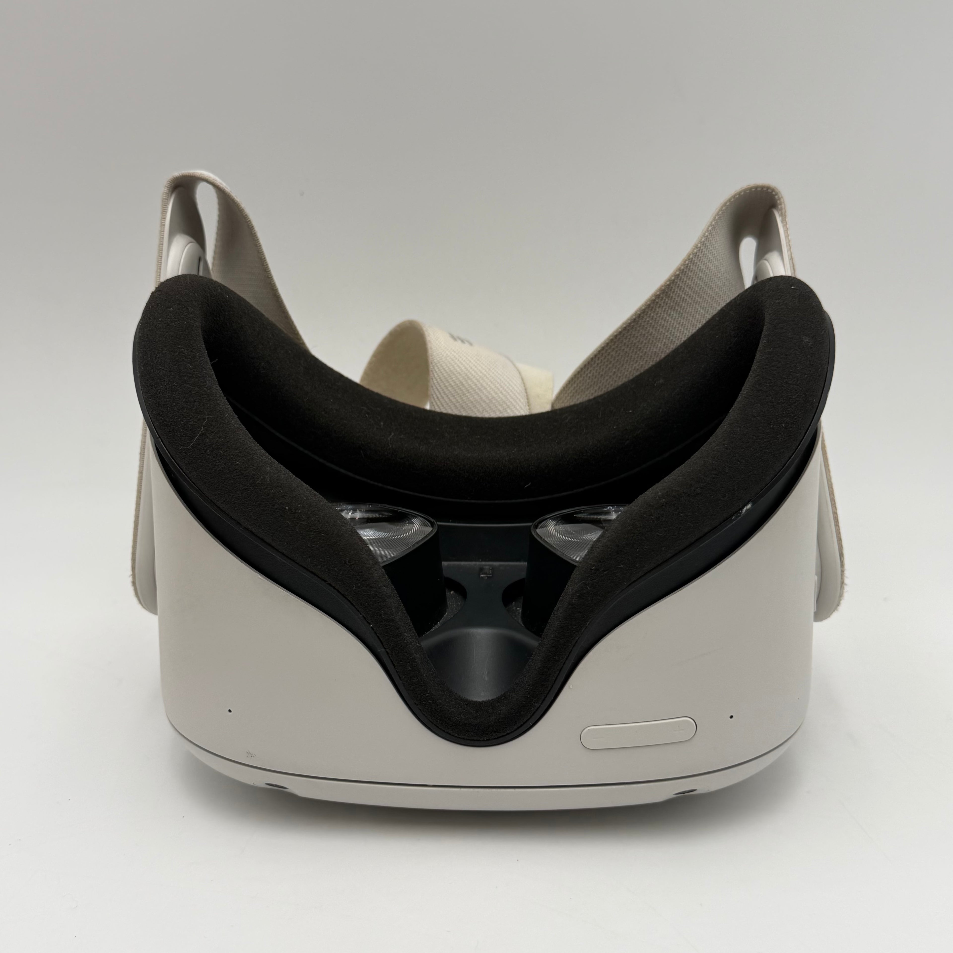Meta Quest 2 All in One VR Headset White 128GB