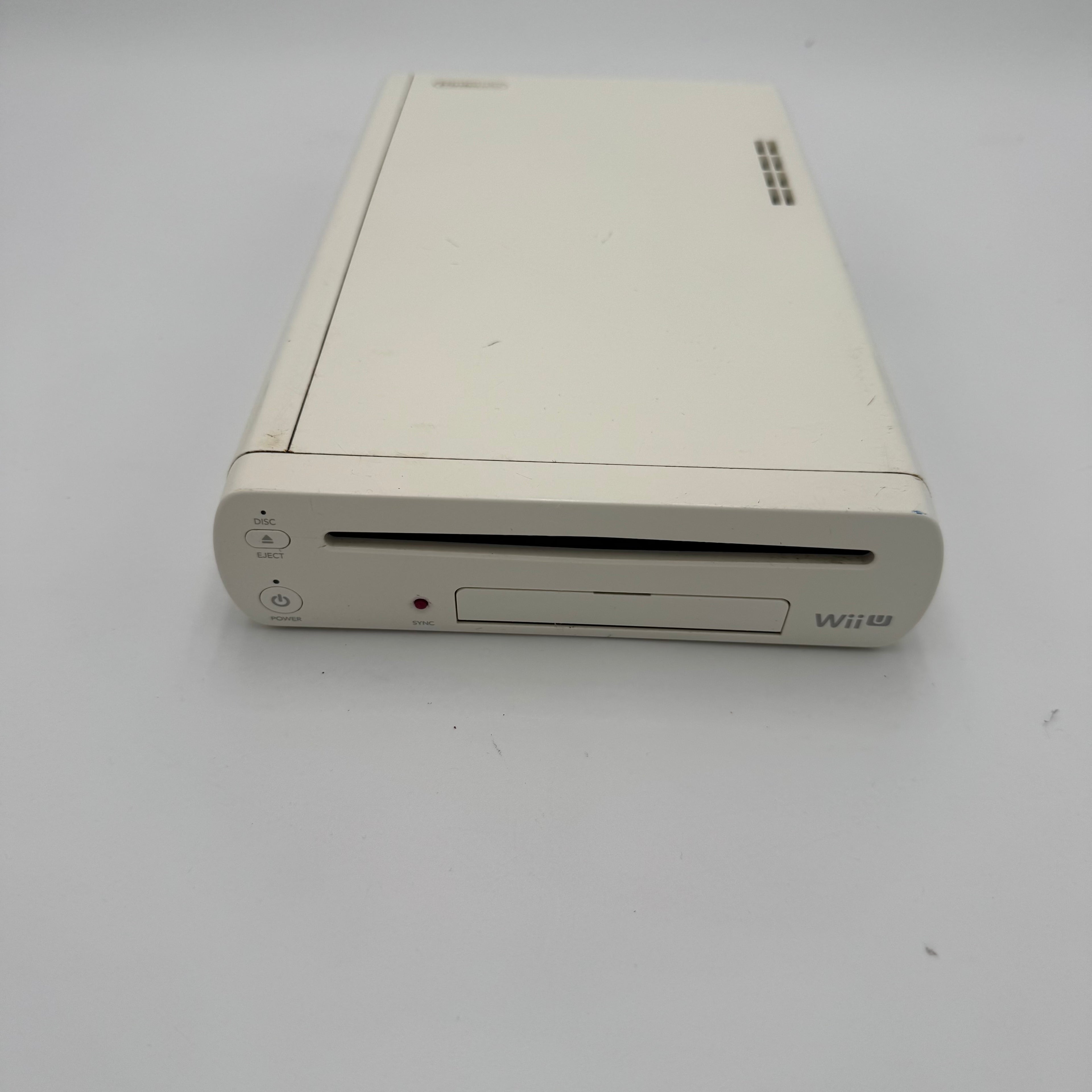 Nintendo Wii U 8GB White Console (WUP-001) NTSC-U - Untested - w Gamepad Controller - Complete Set