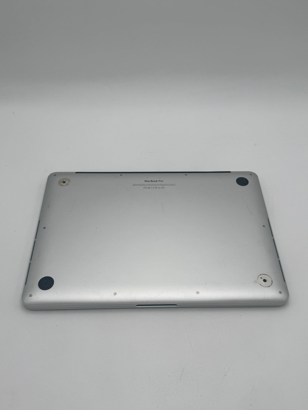 Apple MacBook Pro 13-inch A1502 2013 Silver, 128GB, 4GB RAM - Does Not Turn On