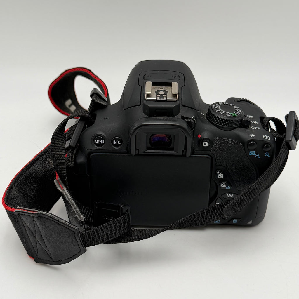 Canon EOS Rebel T5i DSLR Camera, Charger + EF-S 18-55mm Lens