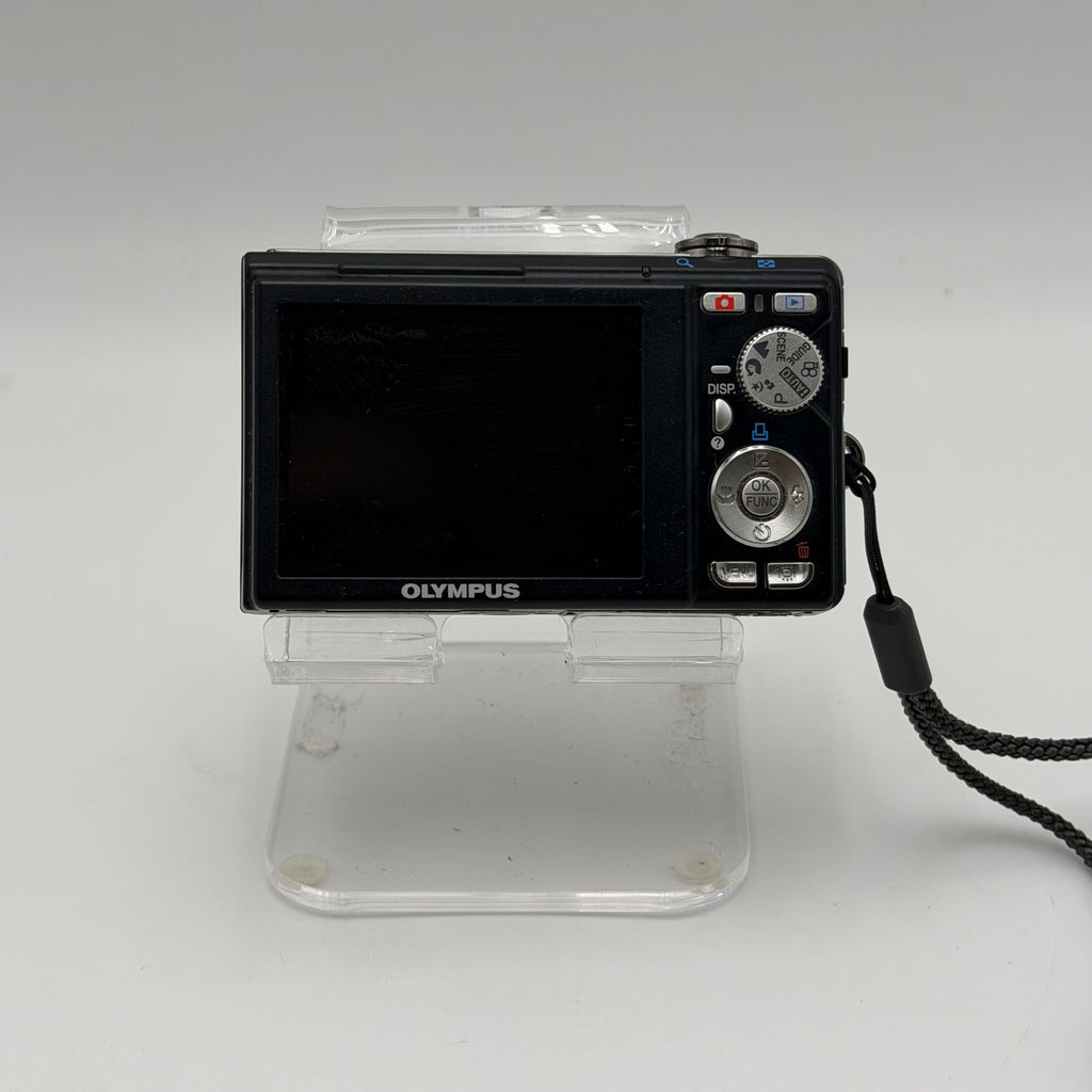 Olympus FE-370 Digital Camera Black Used A Lens Clear Flash Functional