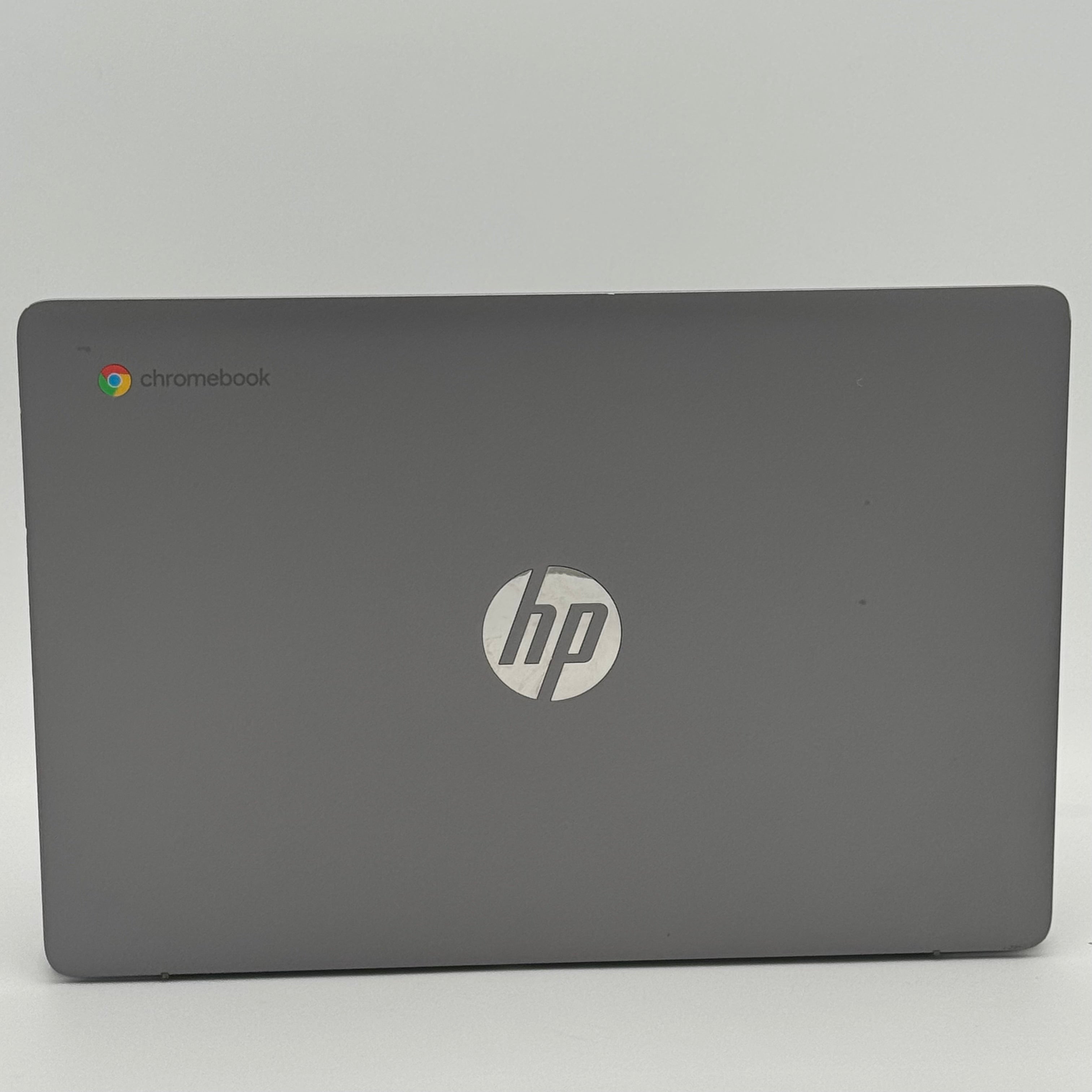 HP Chromebook 14" Silver, 14a-nb0013dx, AMD 3015Ce with Radeon Graphics, 4GB RAM, 32GB, Pre-Owned