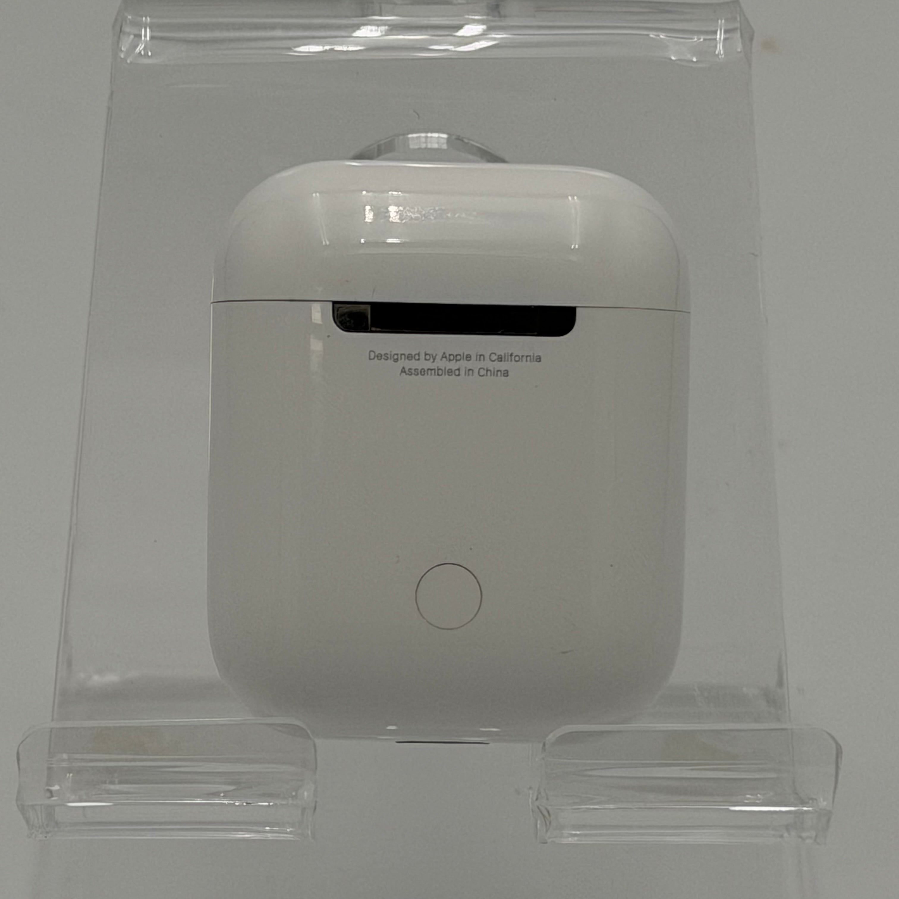 Apple AirPods 2nd Gen A1602 A2031 A2032 Complete Set White