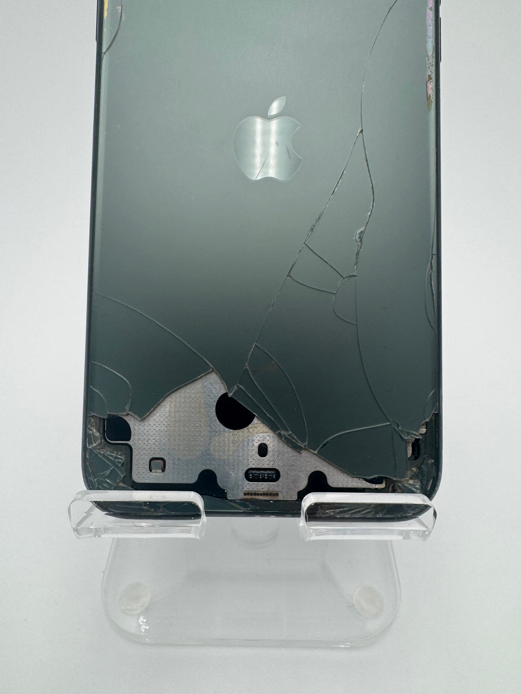 Apple iPhone 11 Pro Max 64GB Green Unlocked - For Parts