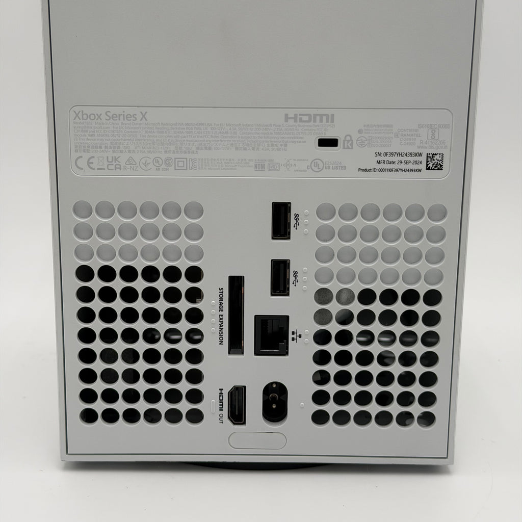 SOLD IN STORE Microsoft Xbox Series X 1TB Console Gaming System white 1882 - With Controller
