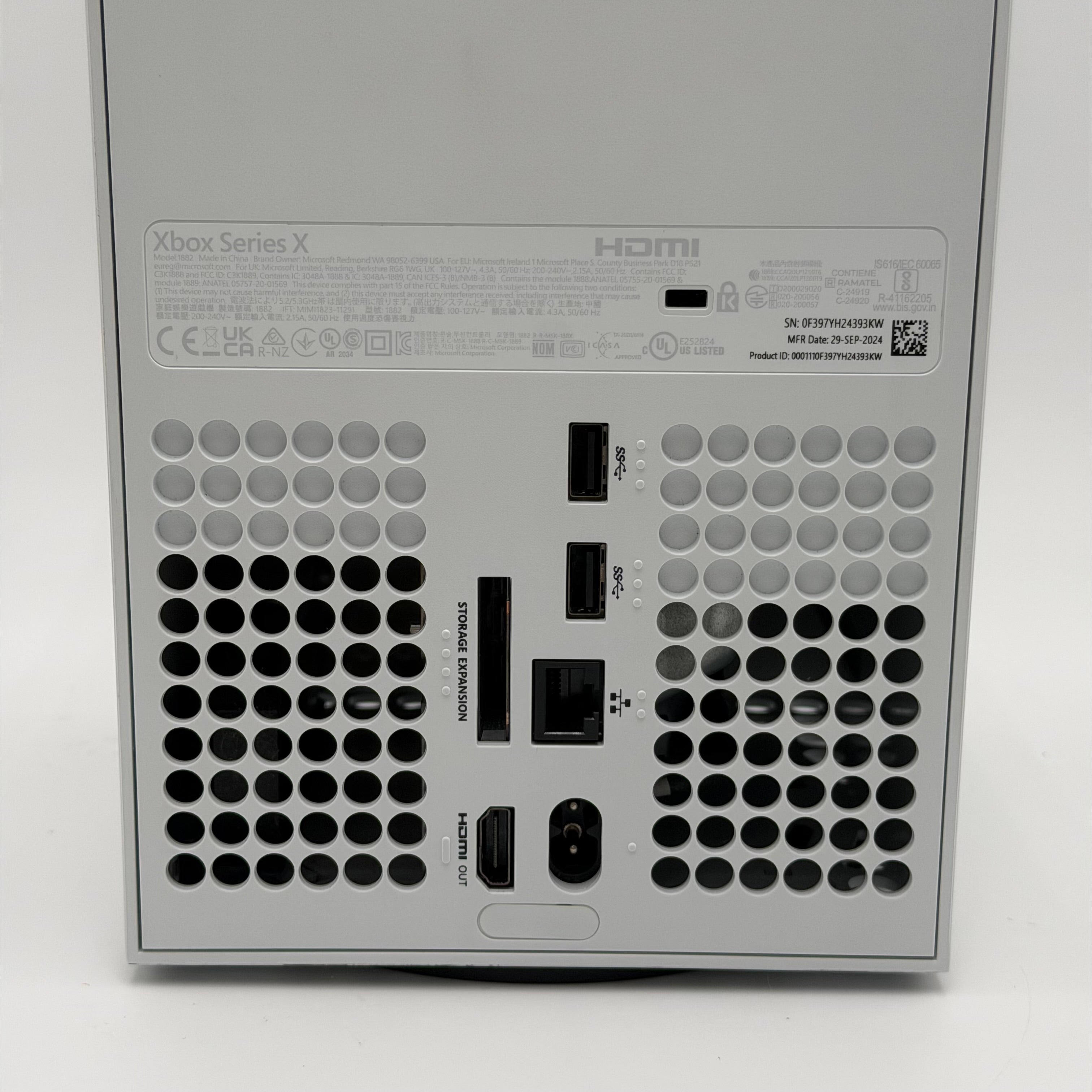 SOLD IN STORE Microsoft Xbox Series X 1TB Console Gaming System white 1882 - With Controller