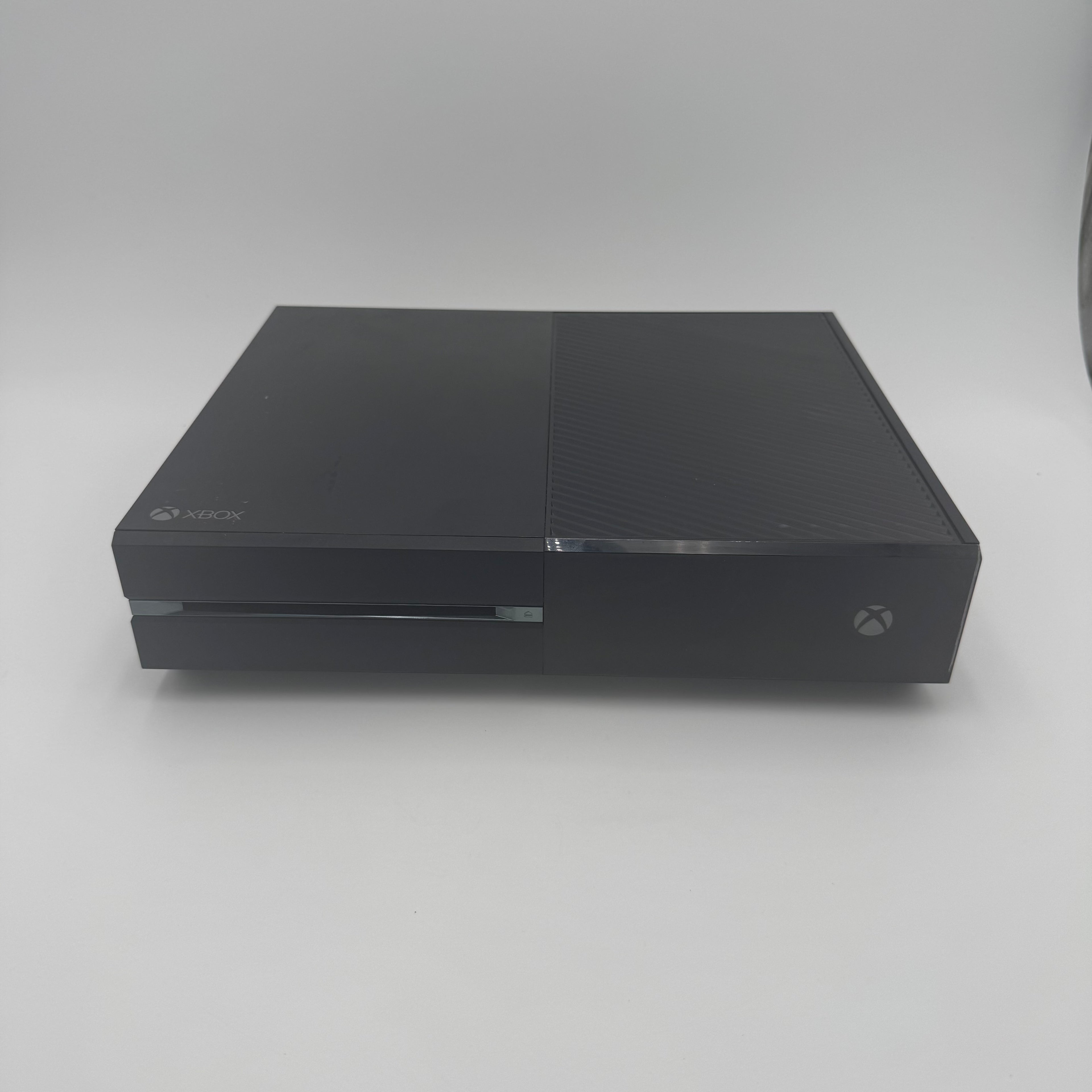 Microsoft Xbox One 1540 (2013) 500GB Console - Not Working/For Parts