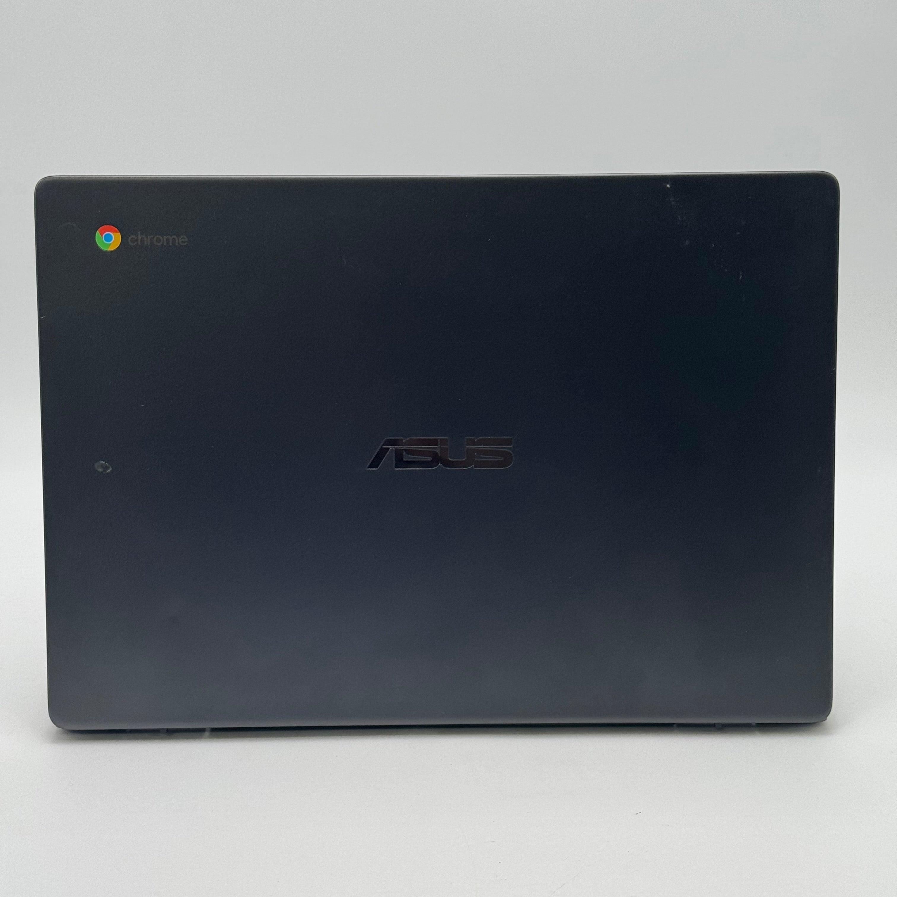 Asus Google Chromebook C423N Intel Celeron Laptop - Good Condition