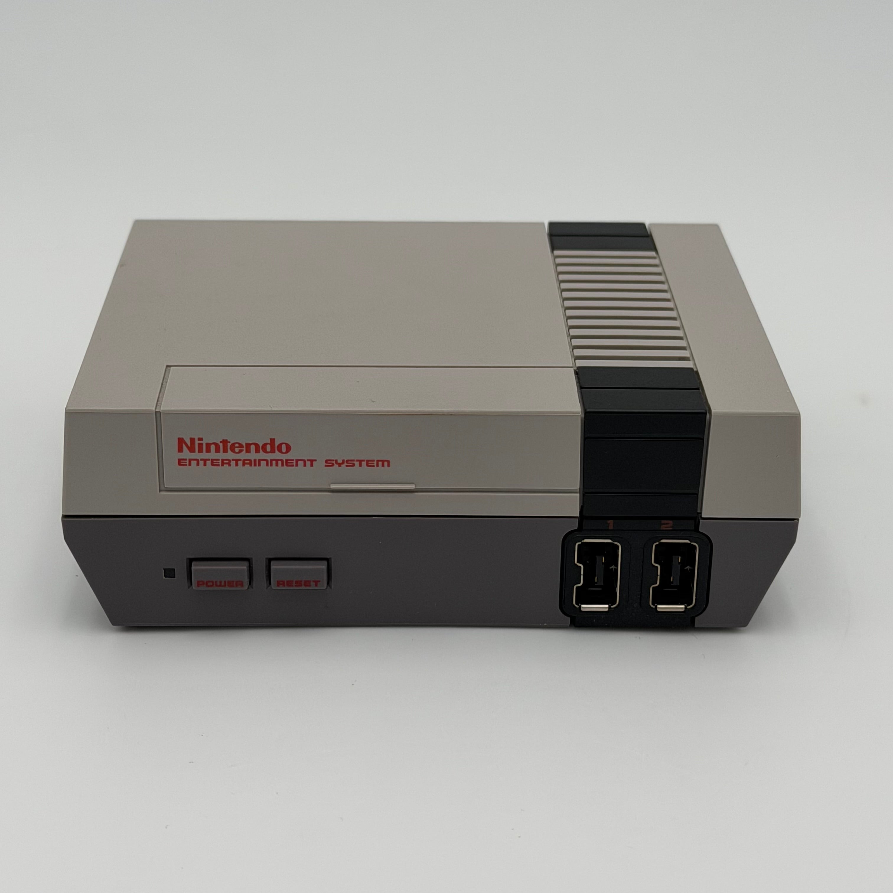 Nintendo NES (CLV-001) 1985 Gray Video Game System with 2 Controllers and HDMI Cable