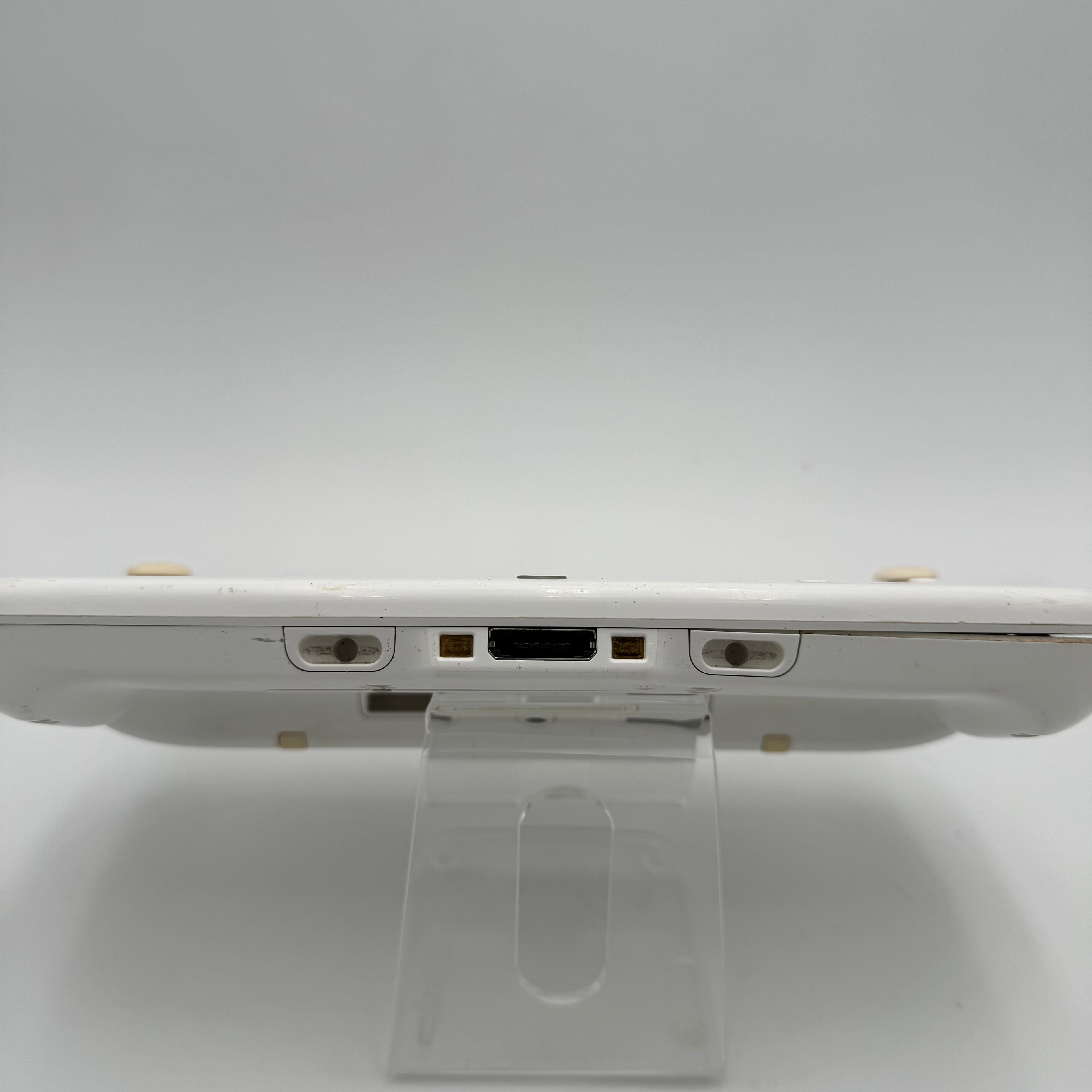 Nintendo Wii U 8GB White Console (WUP-001) NTSC-U - Untested - w Gamepad Controller - Complete Set