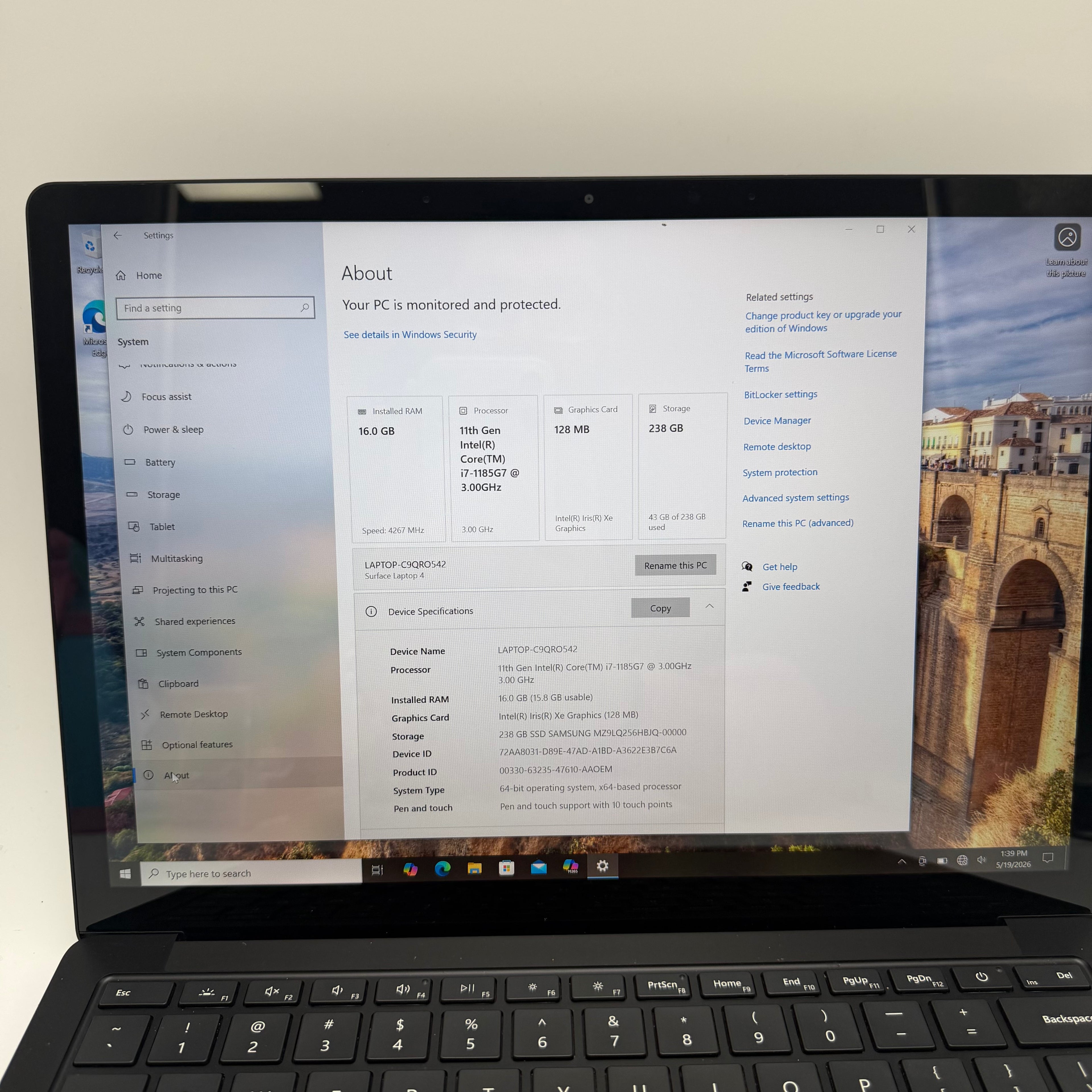 Microsoft Surface Laptop 4 1951 13" Intel Core i7-1185G7 11th gen 3.00 GHz 16GB RAM 256GB