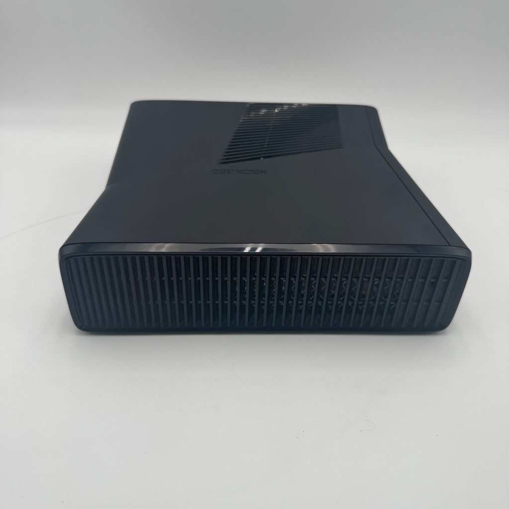 Microsoft Xbox 360 S (1439) 2010 4GB Console w/ Controller - Tested/Working