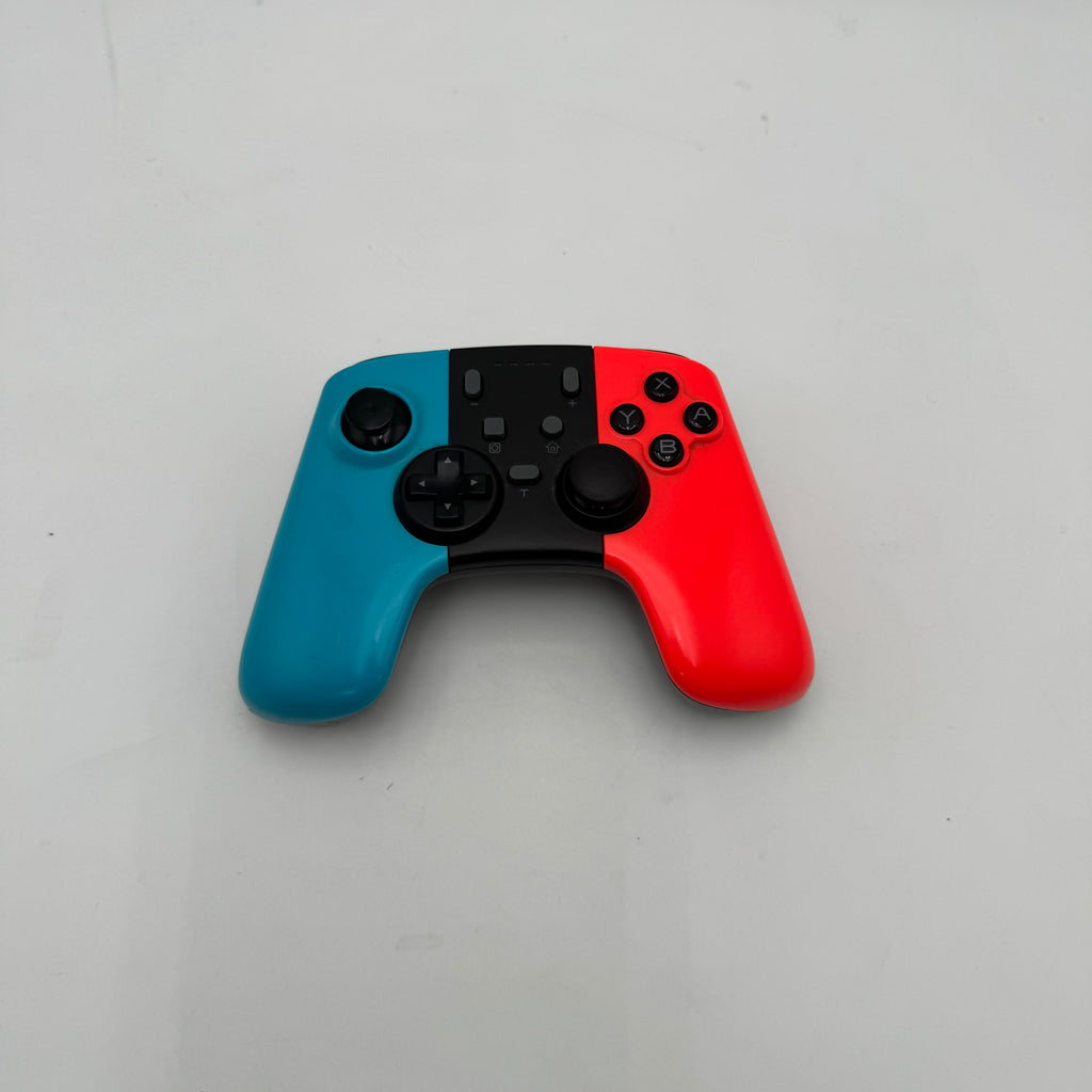 Nintendo Switch (HAC-001) 2017 Console Bundle - READ