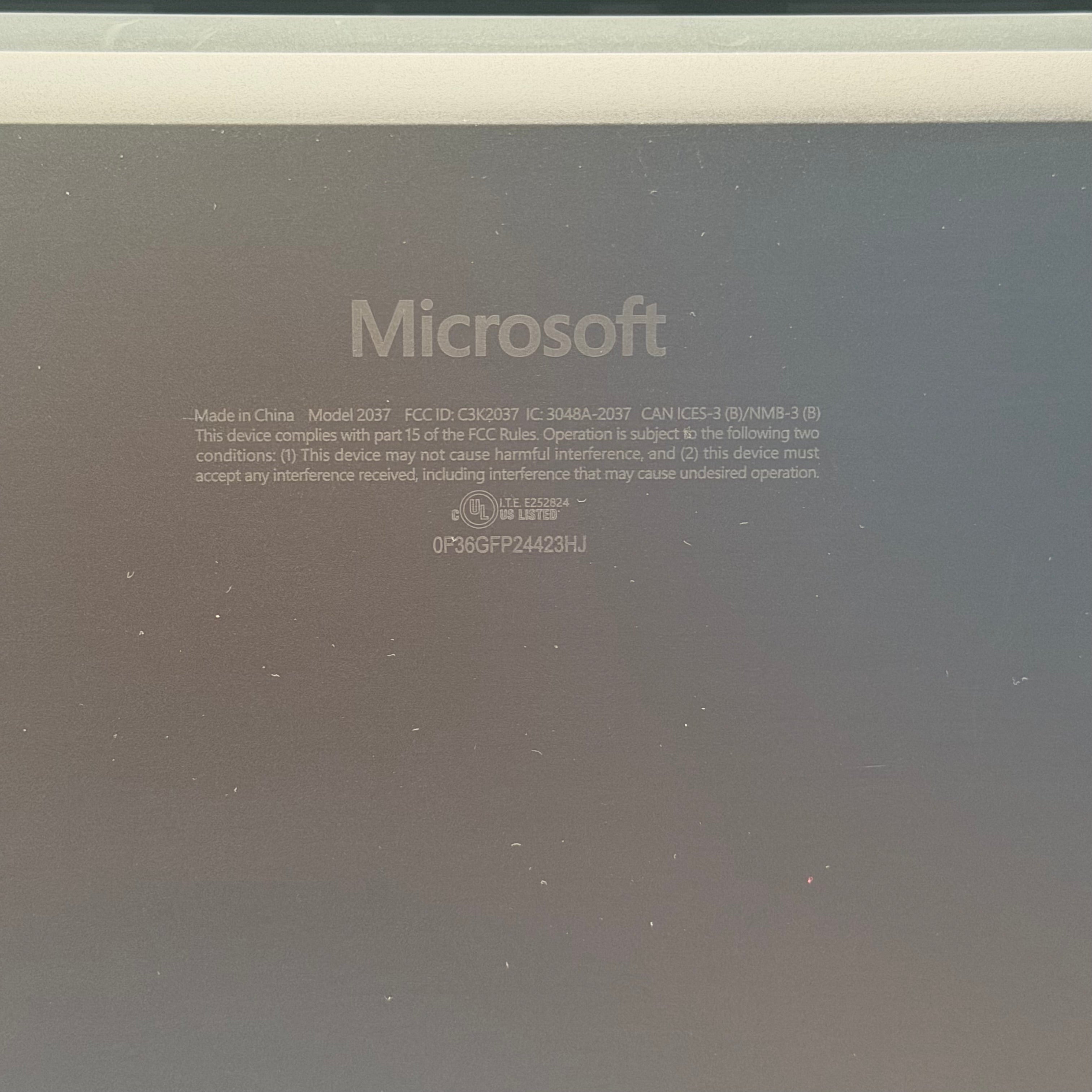 Microsoft Surface Pro 2037 Snapdragon X 12-core X1E80100 3.40GHz 16GB 1TB