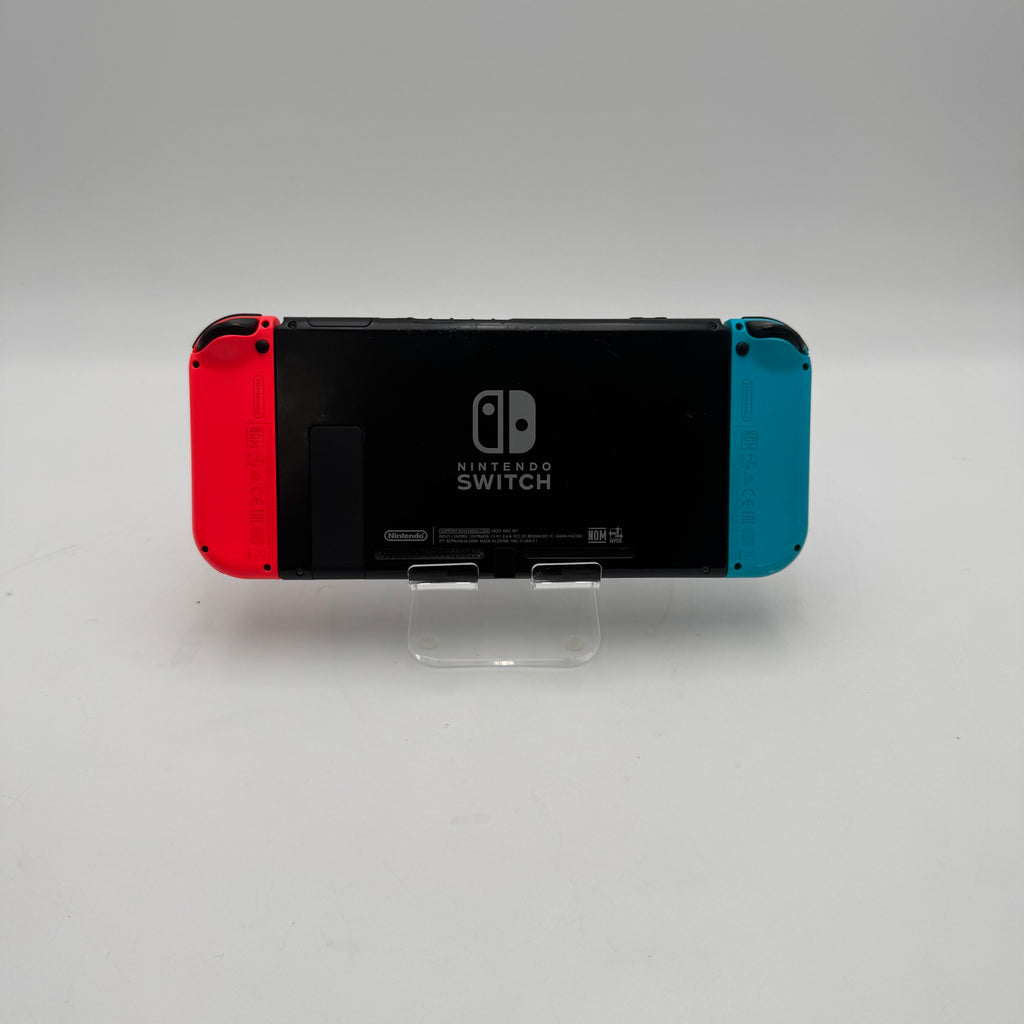 Nintendo Switch (HAC-001) 2017 Console Bundle - READ