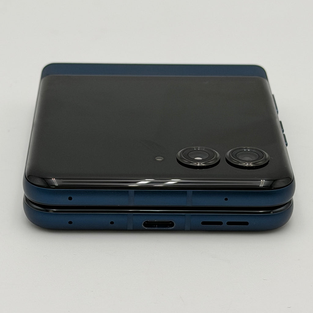 T-Mobile Motorola Razr 2025 256GB - Gibraltar Sea