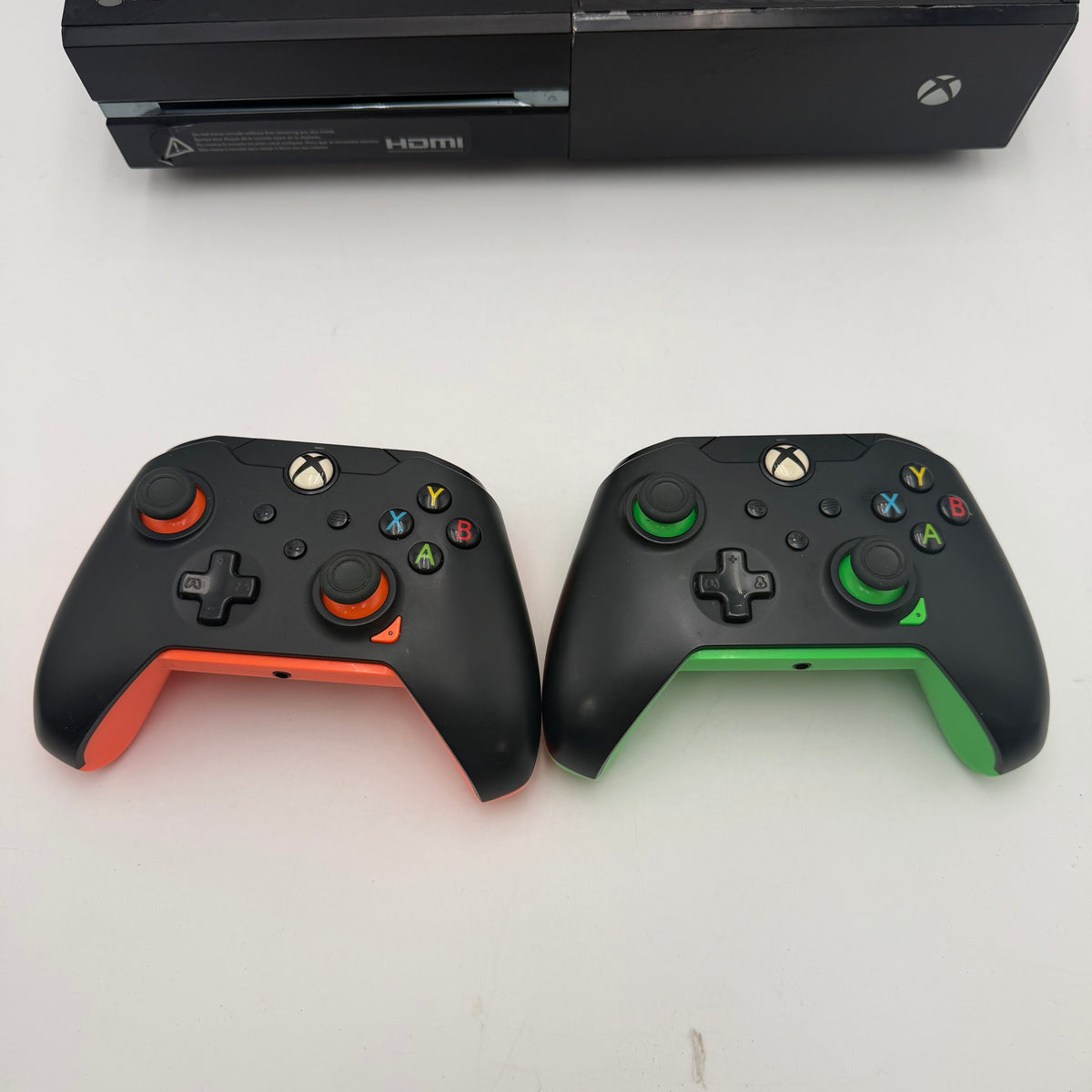Microsoft Xbox One (1540) 2013 Video Game System with Controllers