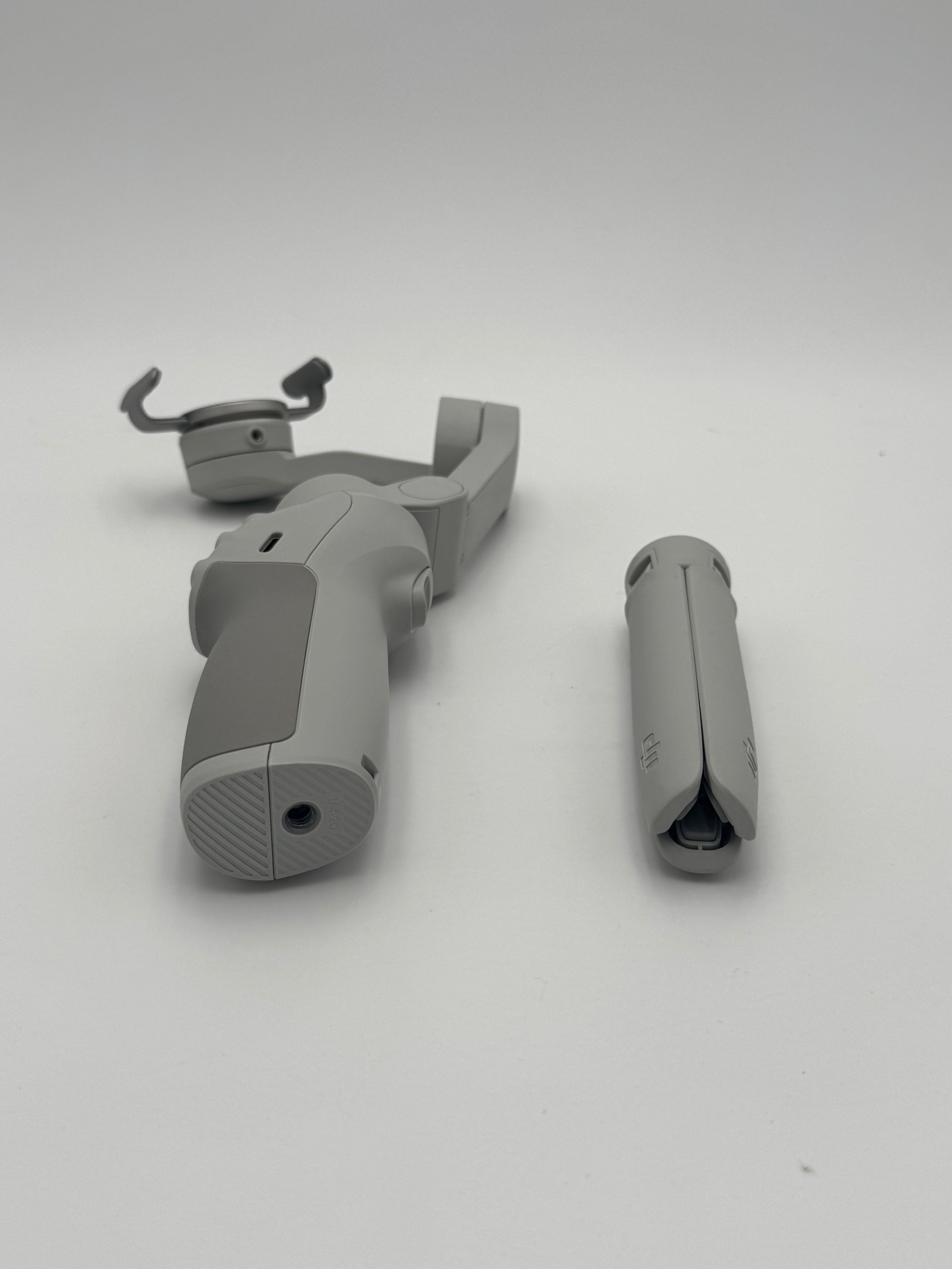 DJI Osmo Mobile SE Smartphone 3-Axis Gimbal Stabilizer