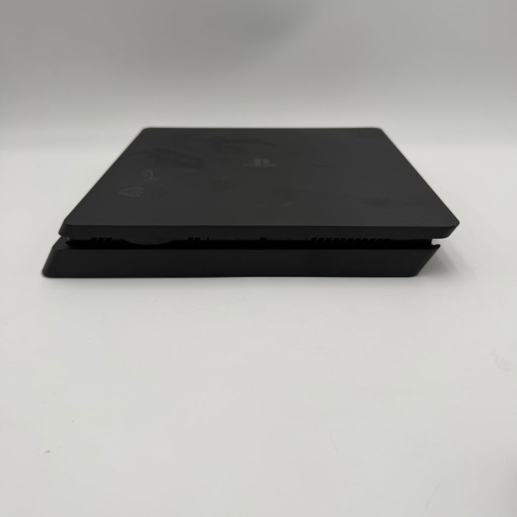 Sony PlayStation 4 Slim CUH-2215A - Used C