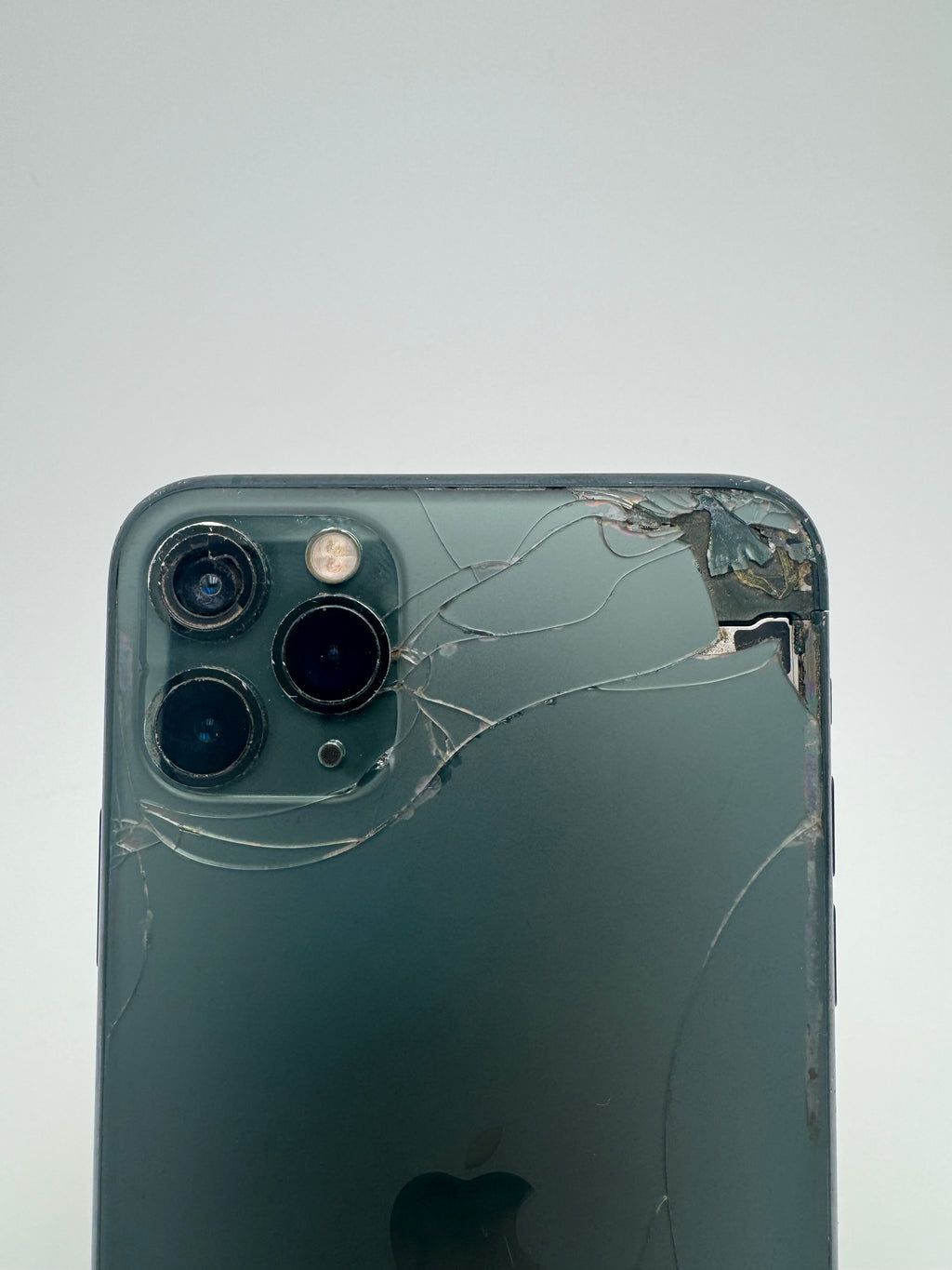 Apple iPhone 11 Pro Max 64GB Green Unlocked - For Parts